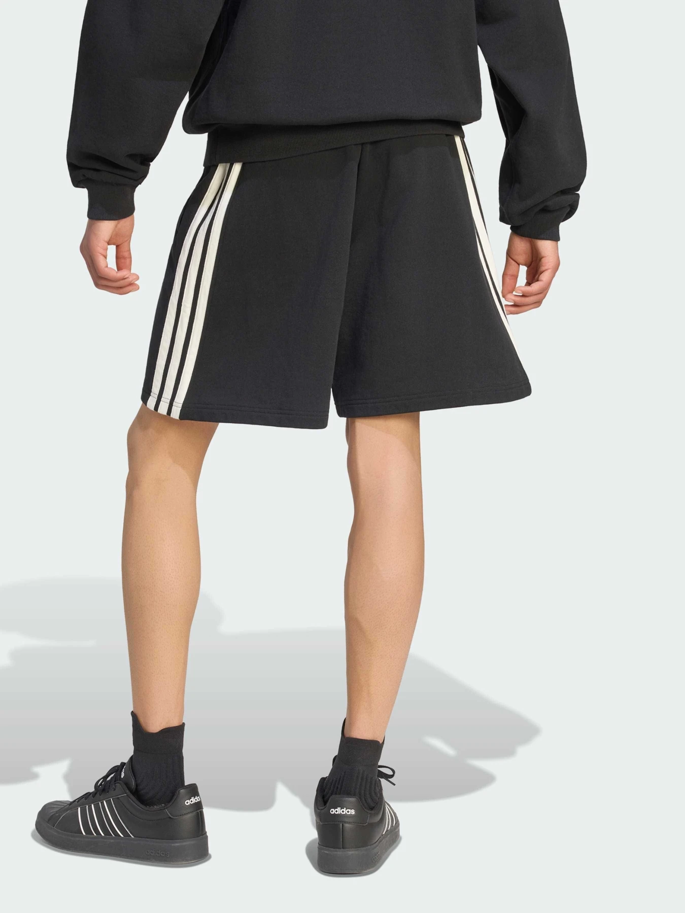 Шорты Adidas 3 Stripes модель KW2354 Фото