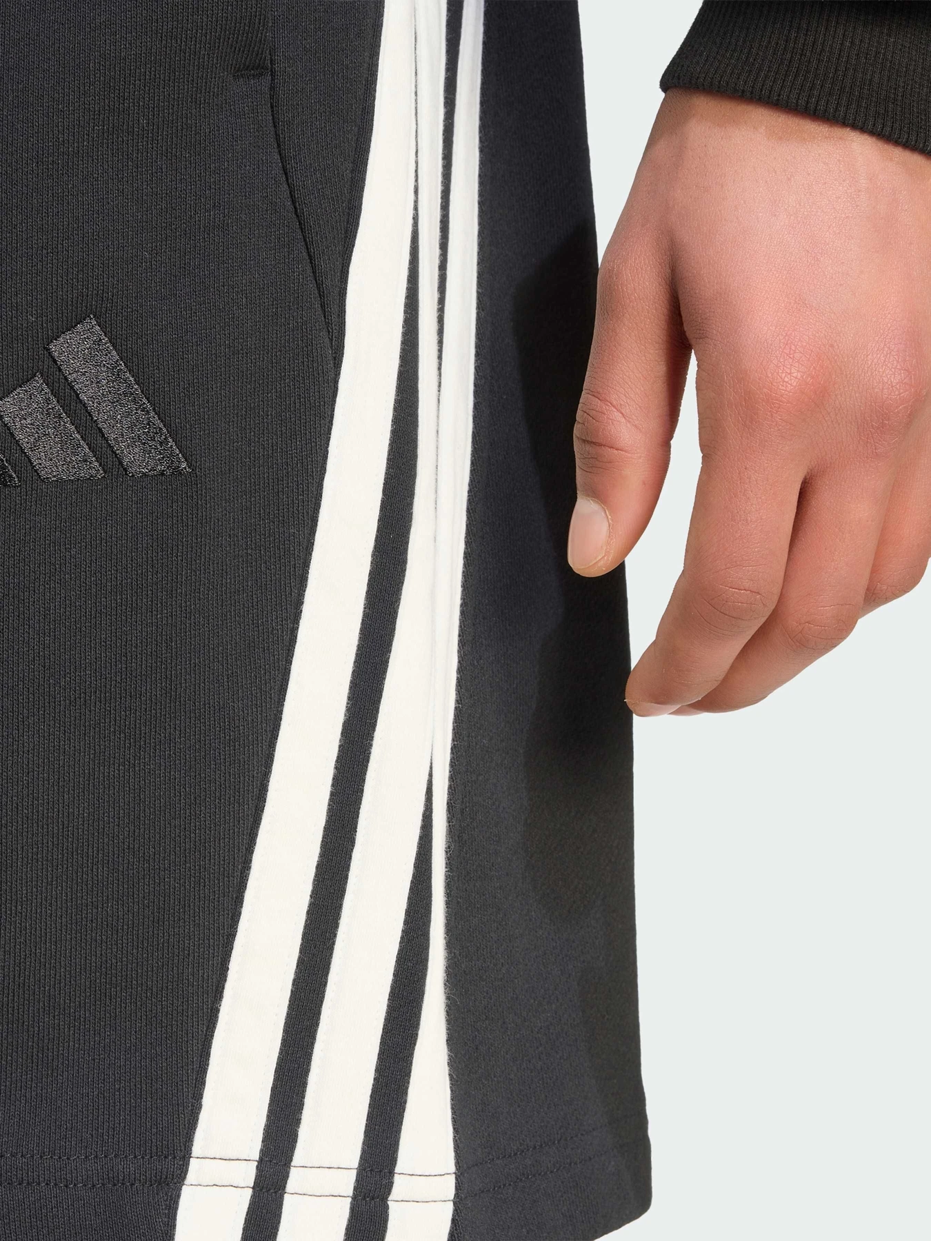 Шорты Adidas 3 Stripes модель KW2354 Фото