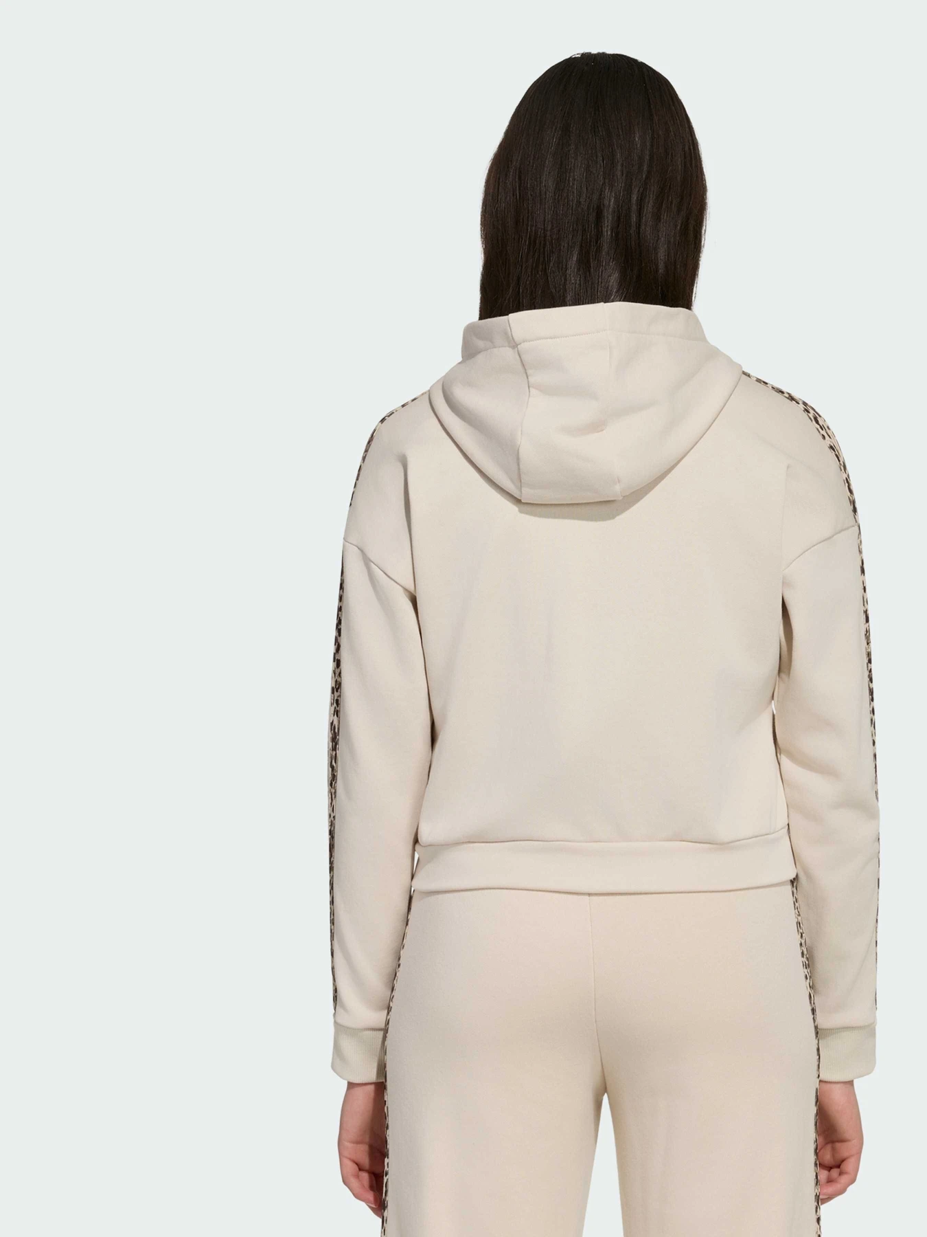 Худи и свитшоты Adidas 3 Stripes модель KC7205 Худи и свитшоты Adidas 3 Stripes модель KC7205 Фото