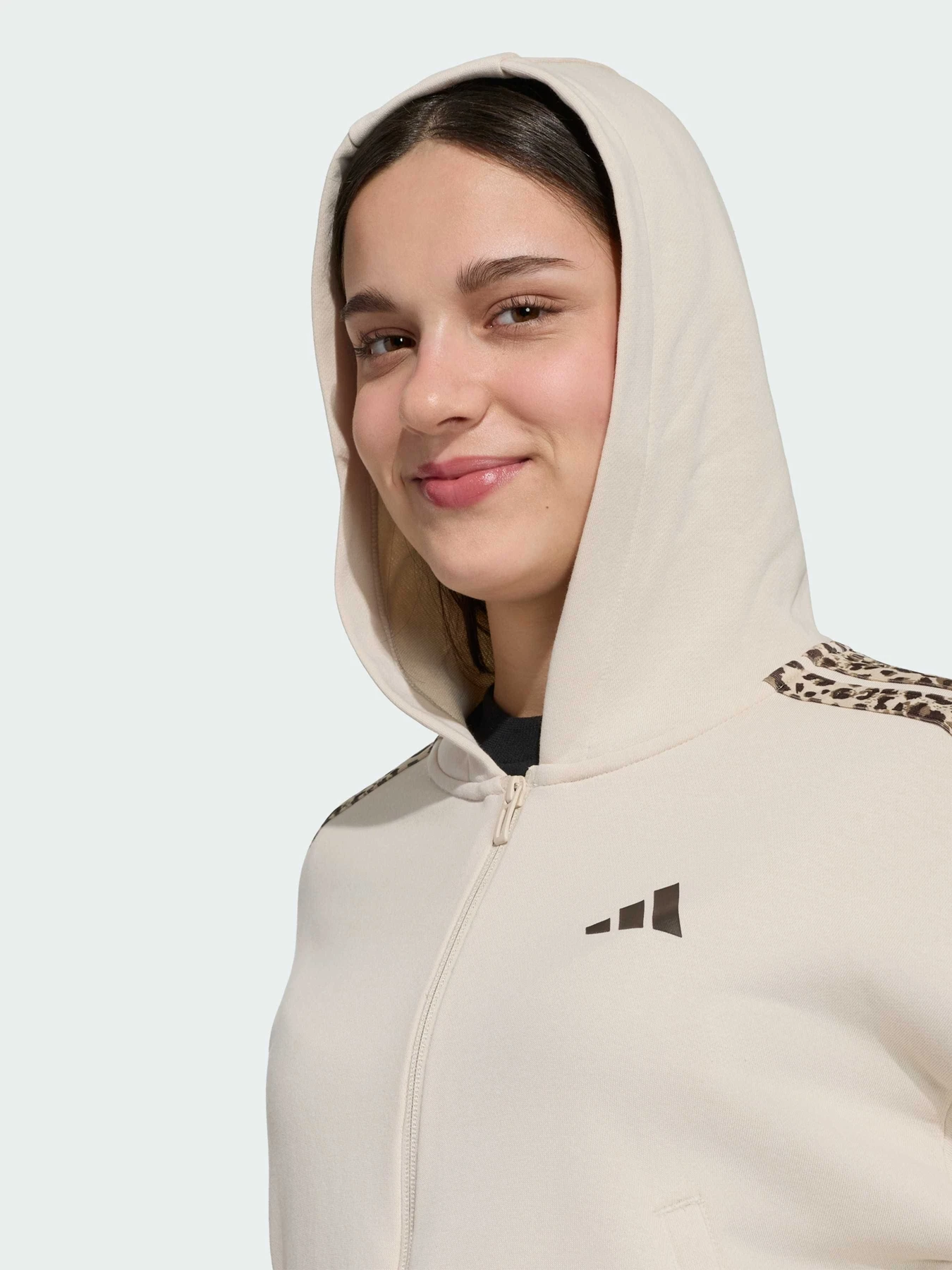 Худи и свитшоты Adidas 3 Stripes модель KC7205 Худи и свитшоты Adidas 3 Stripes модель KC7205 Фото