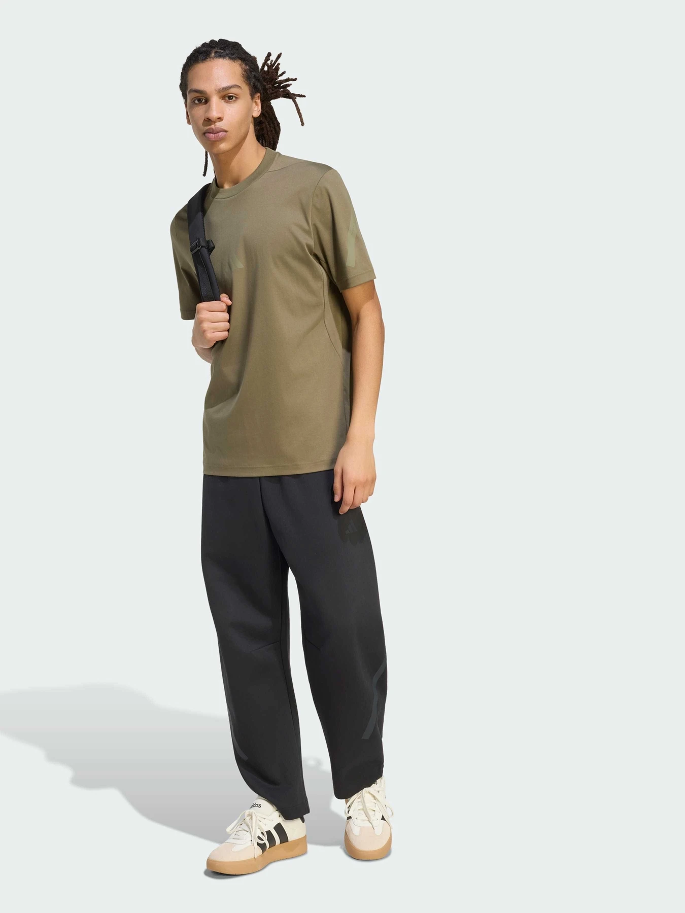 Футболки і поло Adidas ZNE модель KF3802 Футболки і поло Adidas ZNE модель KF3802 Фото