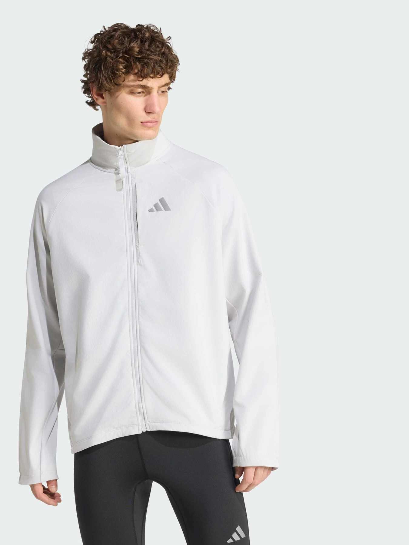 Куртки и дубленки Adidas Adidas Essentials модель KG5742 Куртки и дубленки Adidas Adidas Essentials модель KG5742 Фото