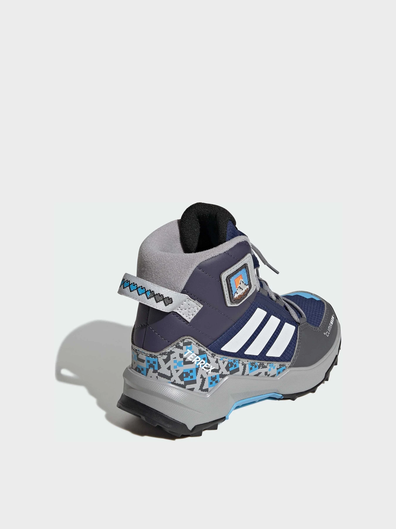 Ботинки и сапоги Adidas Terrex модель KJ6518 Ботинки и сапоги Adidas Terrex модель KJ6518 Фото