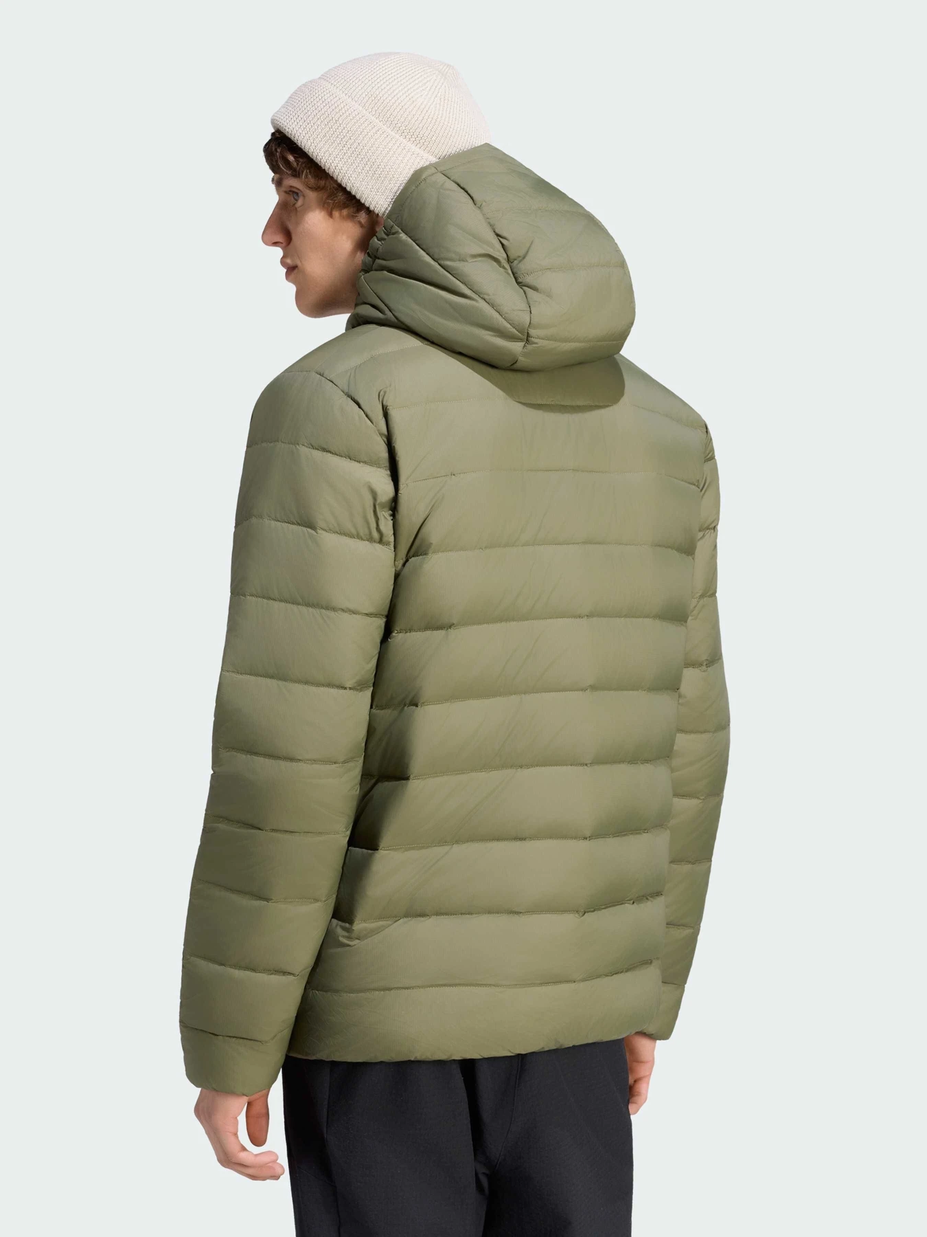 Куртки и дубленки Adidas Adidas Essentials модель KE9890 Куртки и дубленки Adidas Adidas Essentials модель KE9890 Фото