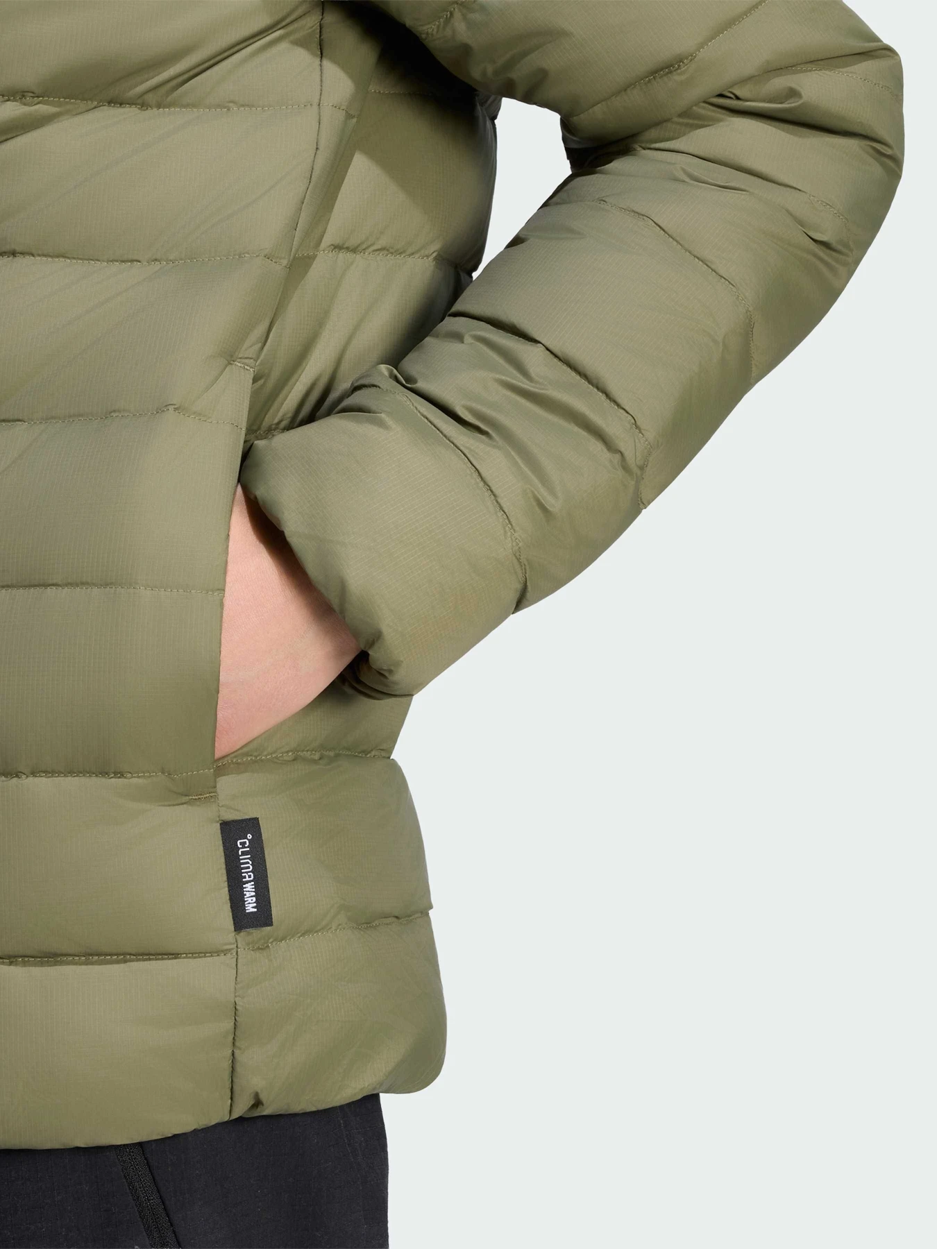 Куртки и дубленки Adidas Adidas Essentials модель KE9890 Куртки и дубленки Adidas Adidas Essentials модель KE9890 Фото