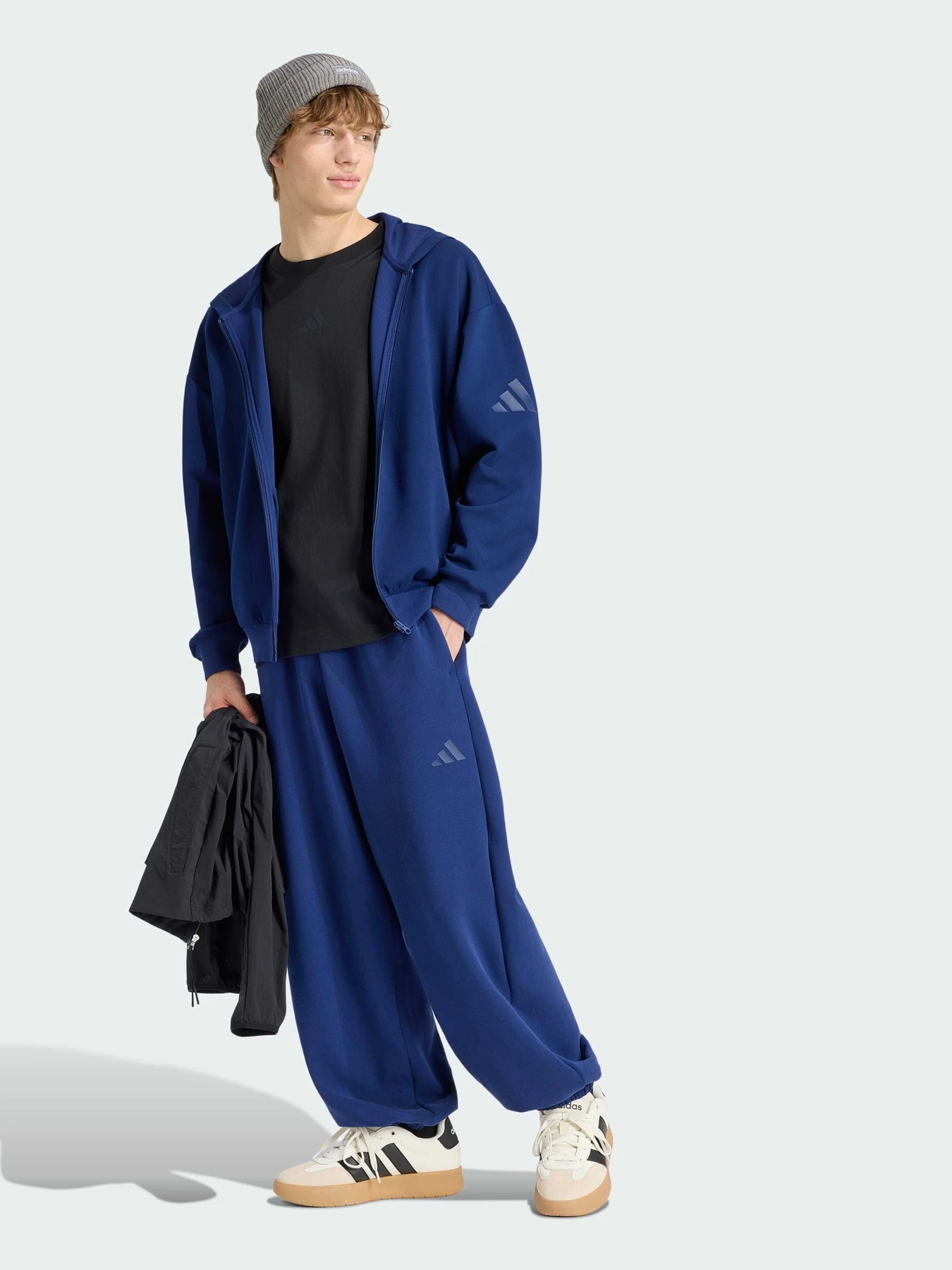 Худі та світшоти Adidas модель KU8002 Худі та світшоти Adidas модель KU8002 Фото