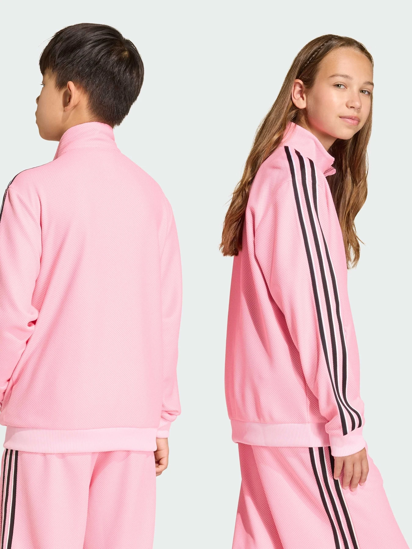 Худи и свитшоты Adidas модель KD7820 Фото