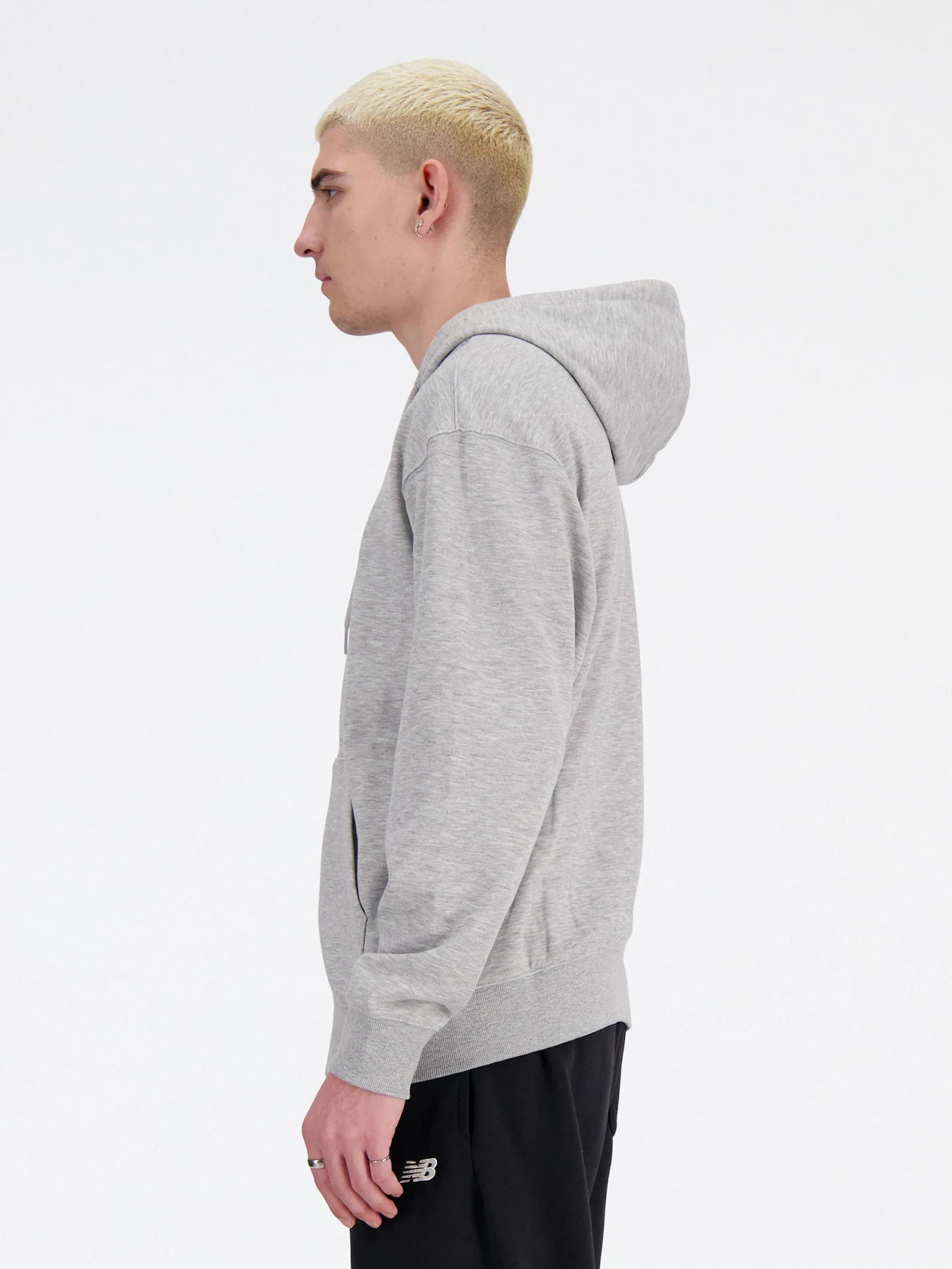 Худі та світшоти New Balance Sport Essentials Full Zip модель MJ41502AG Худі та світшоти New Balance Sport Essentials Full Zip модель MJ41502AG Фото