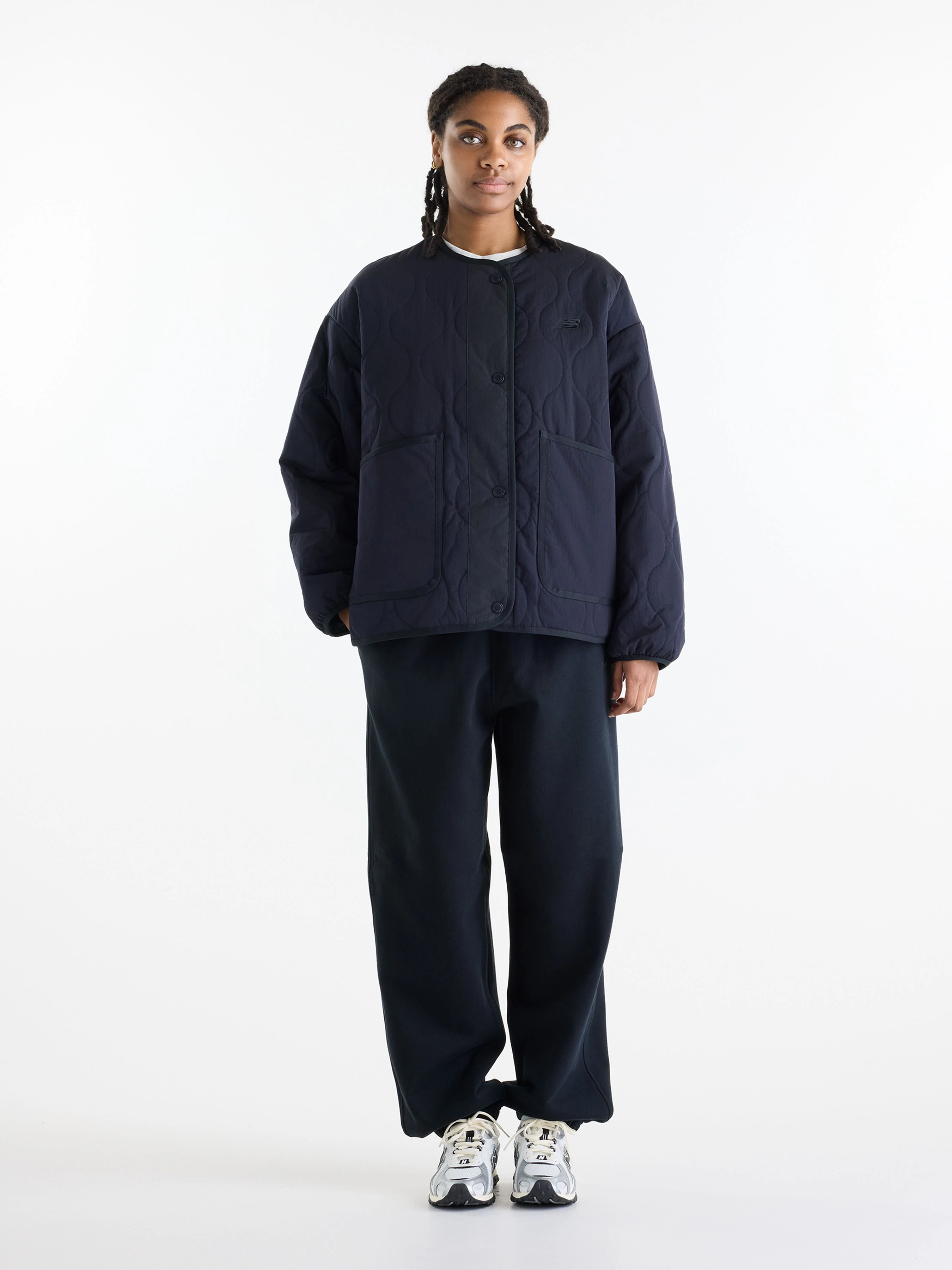 Жіноча Демісезонна куртка New Balance Quilted Bomber фото 2