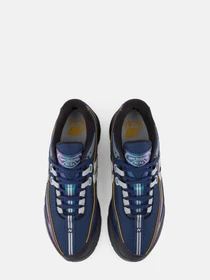 Кроссовки New Balance RC56 модель URC569RW Фото