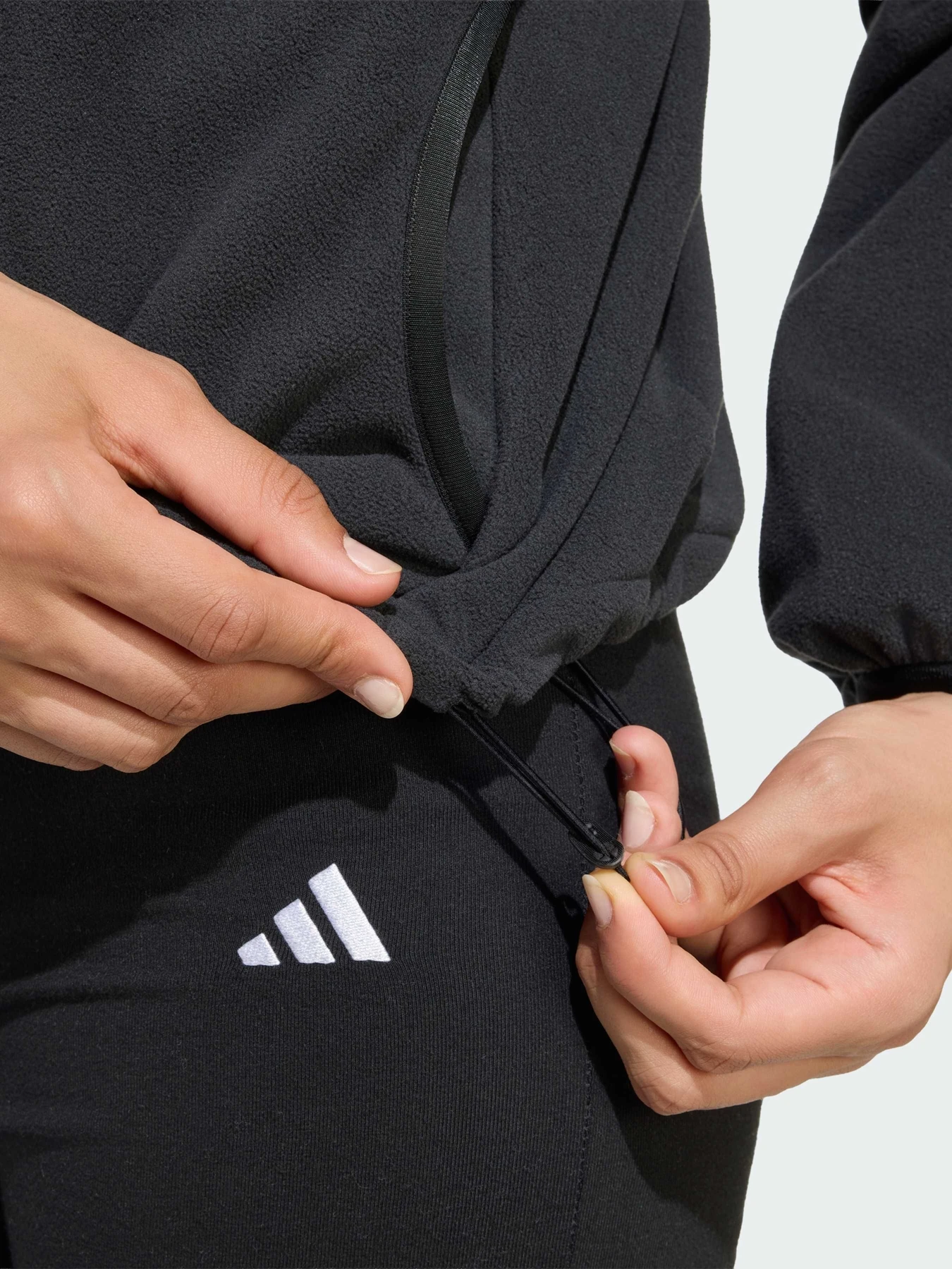Худі та світшоти Adidas модель KF1828 Худі та світшоти Adidas модель KF1828 Фото