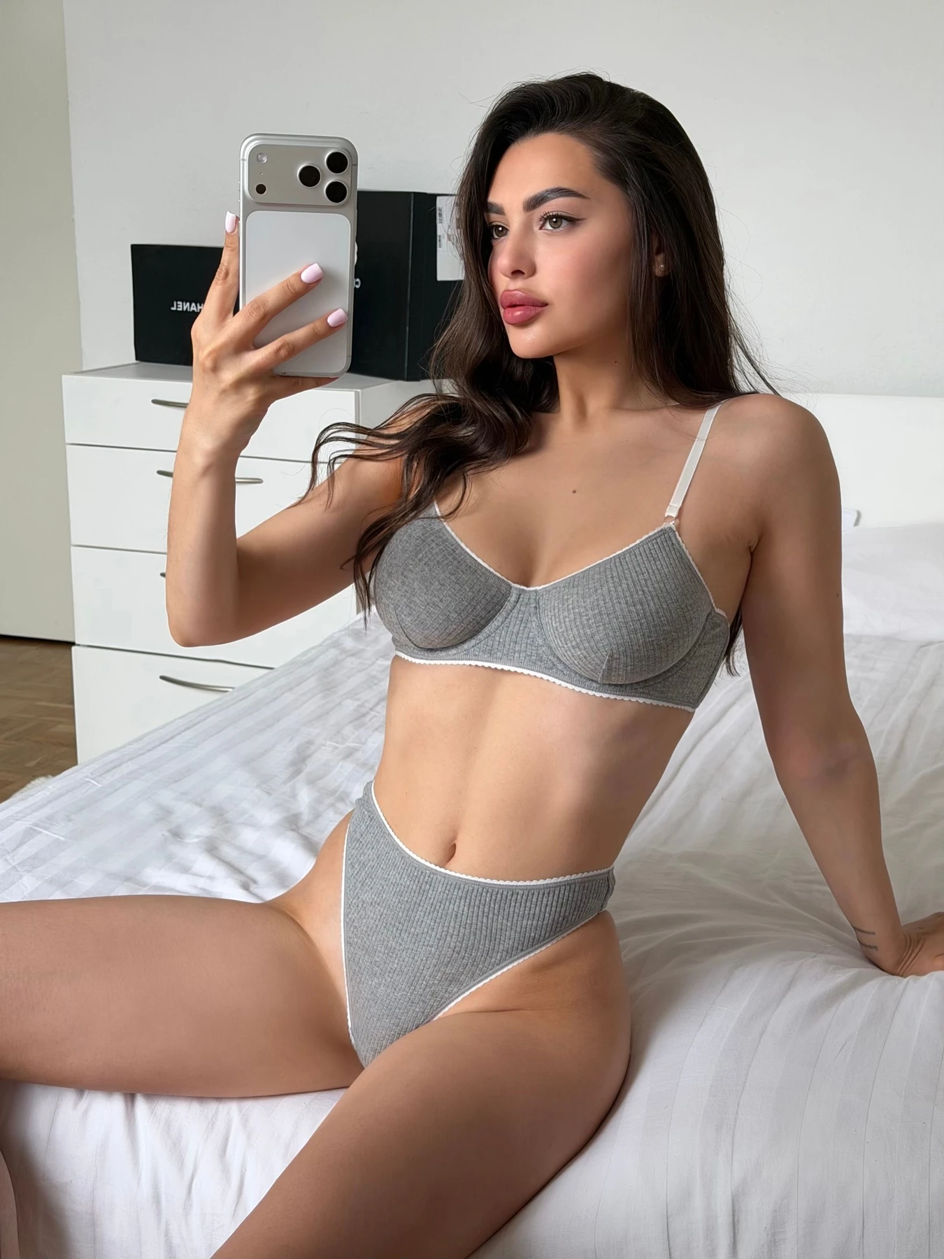 Нижнее белье Uaclothes модель 006-srij Фото