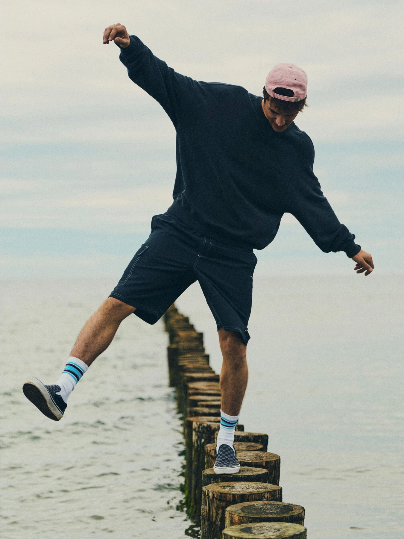 Худи и свитшоты DIVERSE Cltn Crewneck модель 10049530 Фото