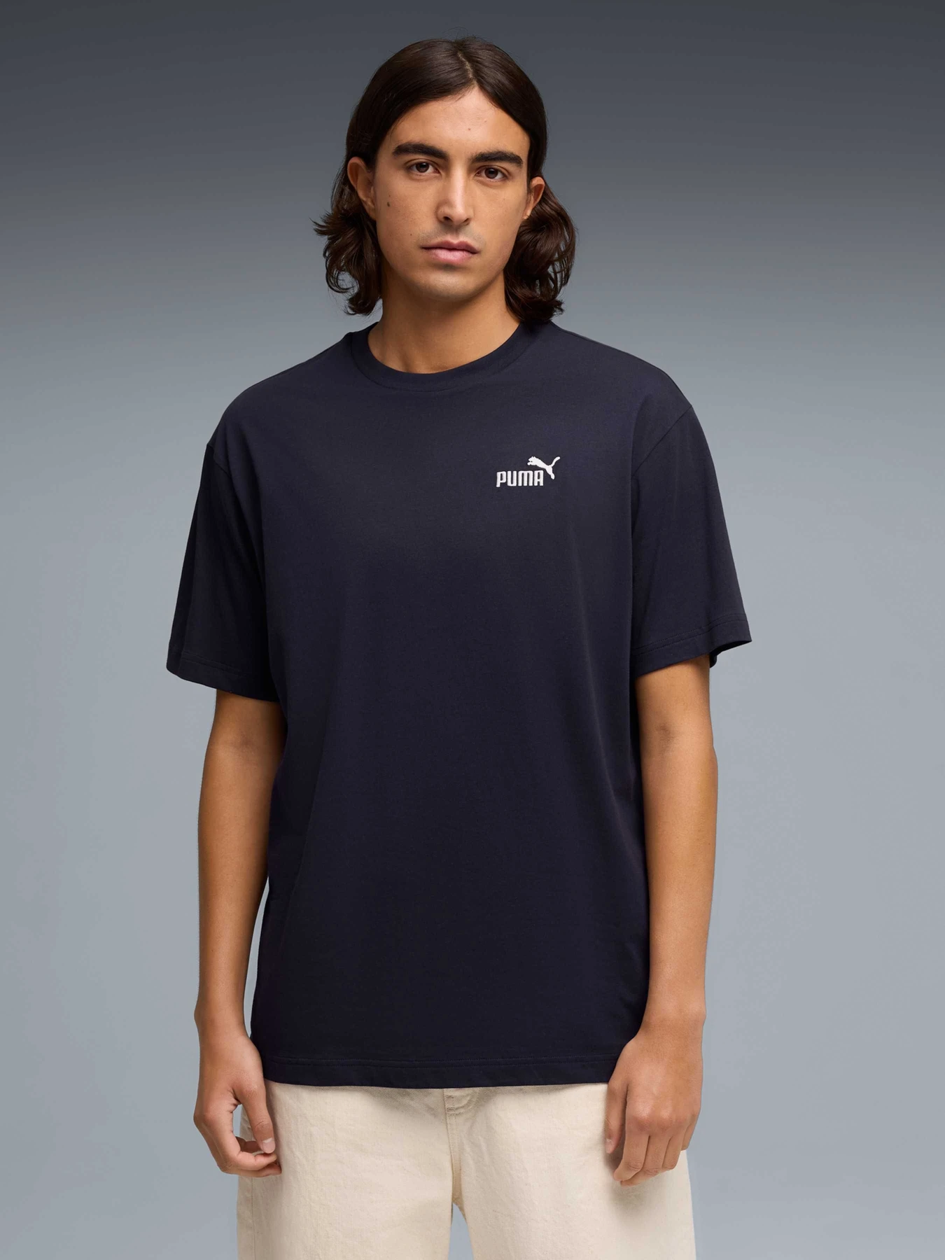 Футболки и поло PUMA Ess Relaxed No. 1 Logo Tee модель 689153 Футболки и поло PUMA Ess Relaxed No. 1 Logo Tee модель 689153 Фото