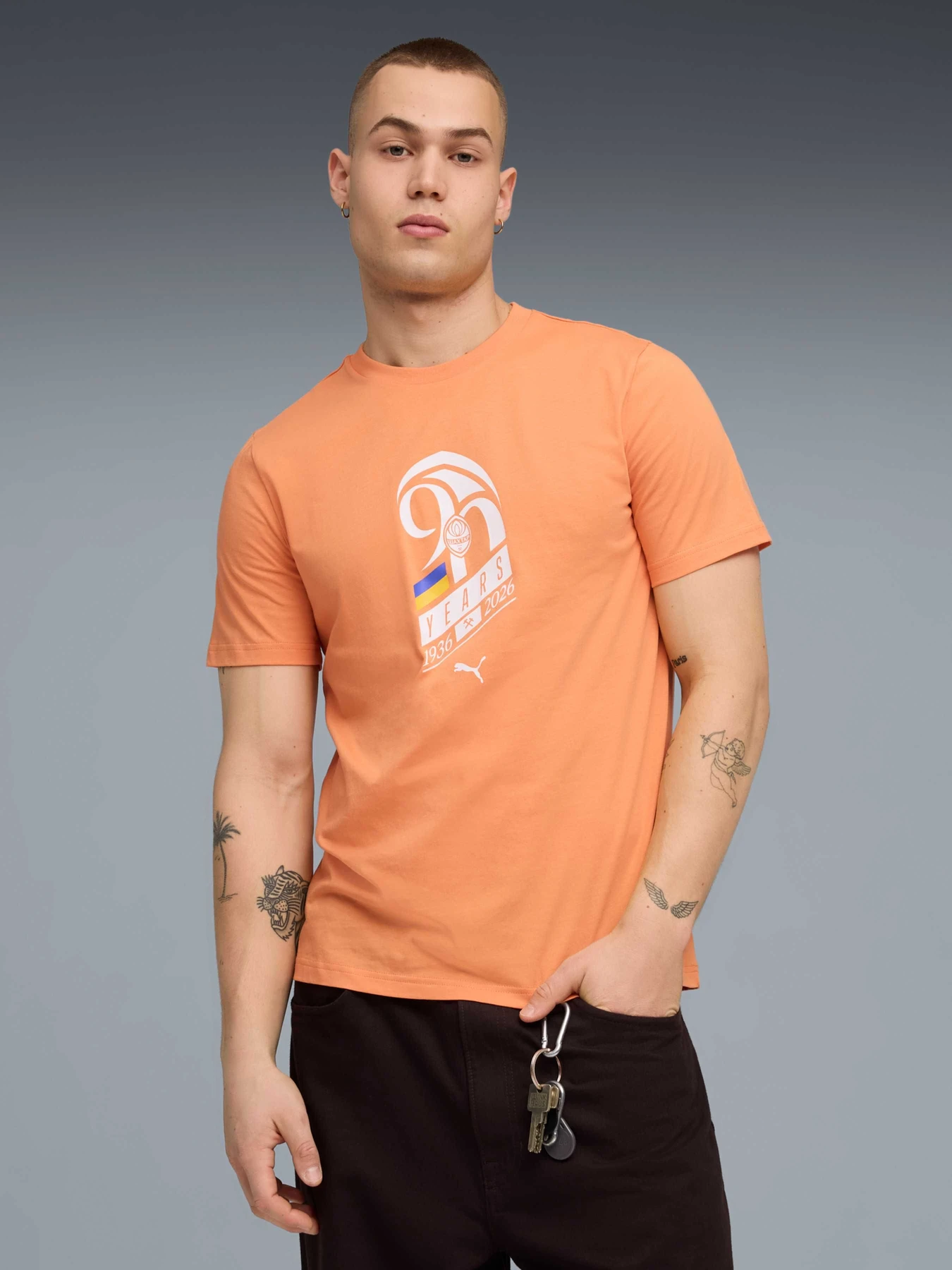 Футболки и поло PUMA Fcsd Ftblculture Tee модель 784899 Футболки и поло PUMA Fcsd Ftblculture Tee модель 784899 Фото