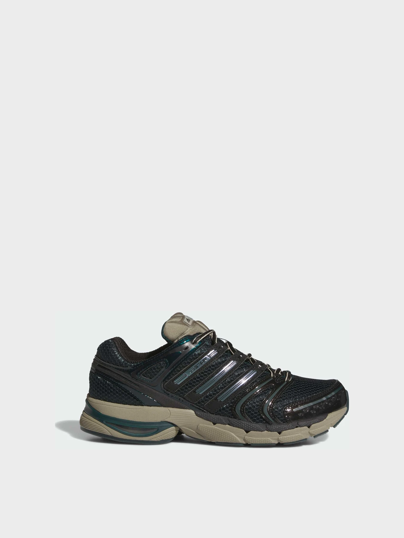 Кроссовки Adidas модель KJ3631 Кроссовки Adidas модель KJ3631 Фото