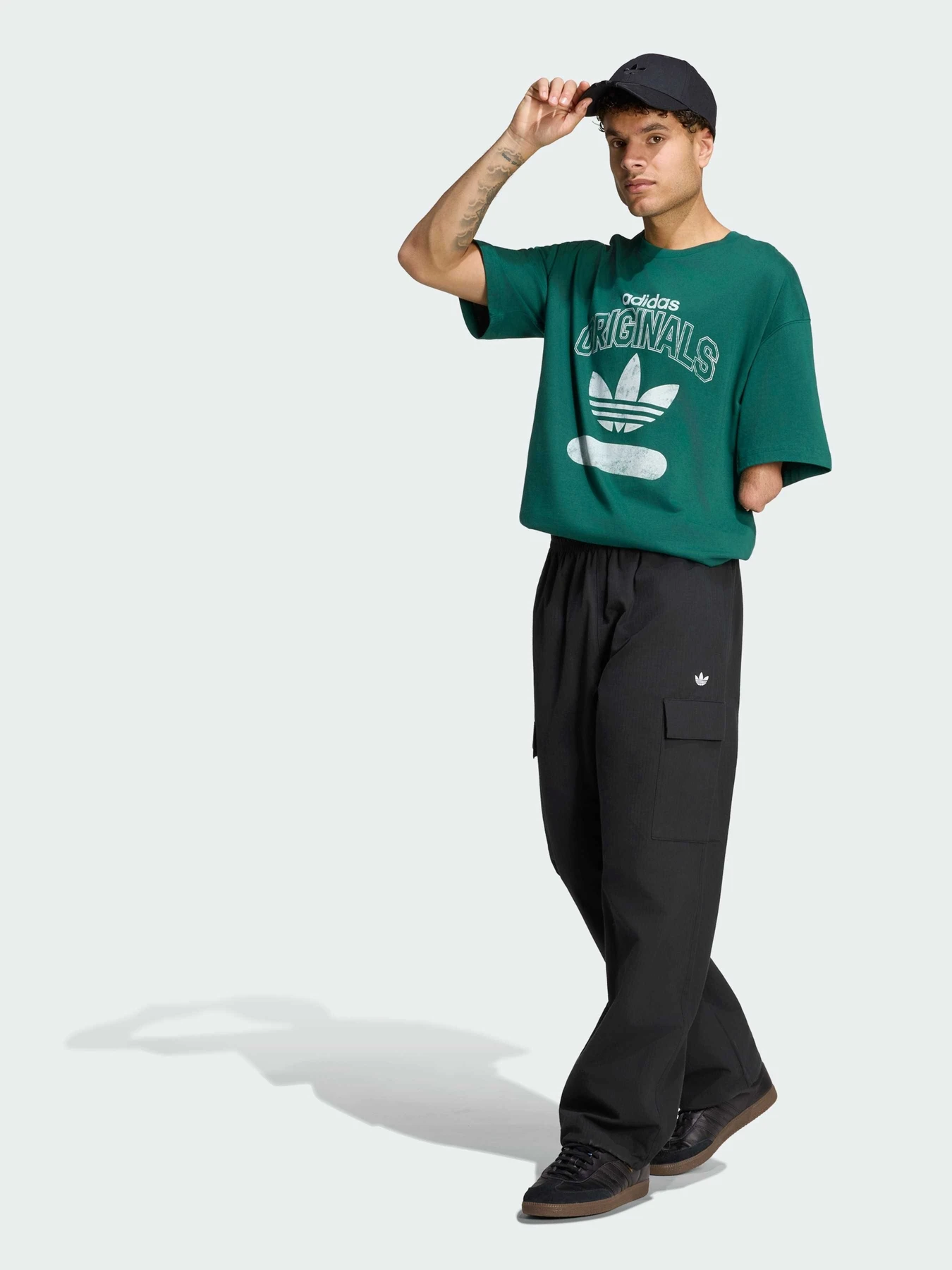 Футболки и поло Adidas Graphics модель KV7312 Футболки и поло Adidas Graphics модель KV7312 Фото