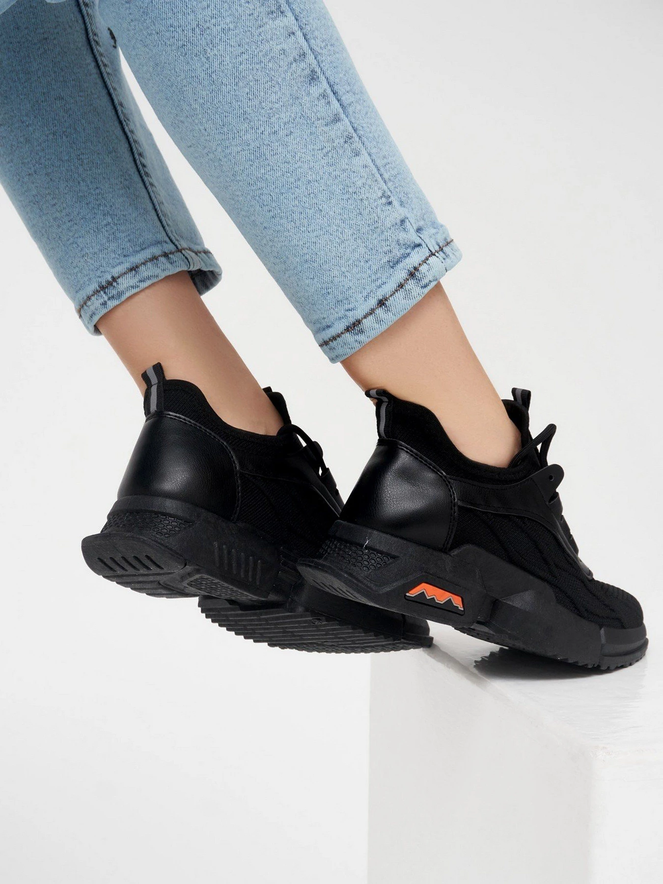 Кроссовки ISSA Plus модель OB2-28_black Фото