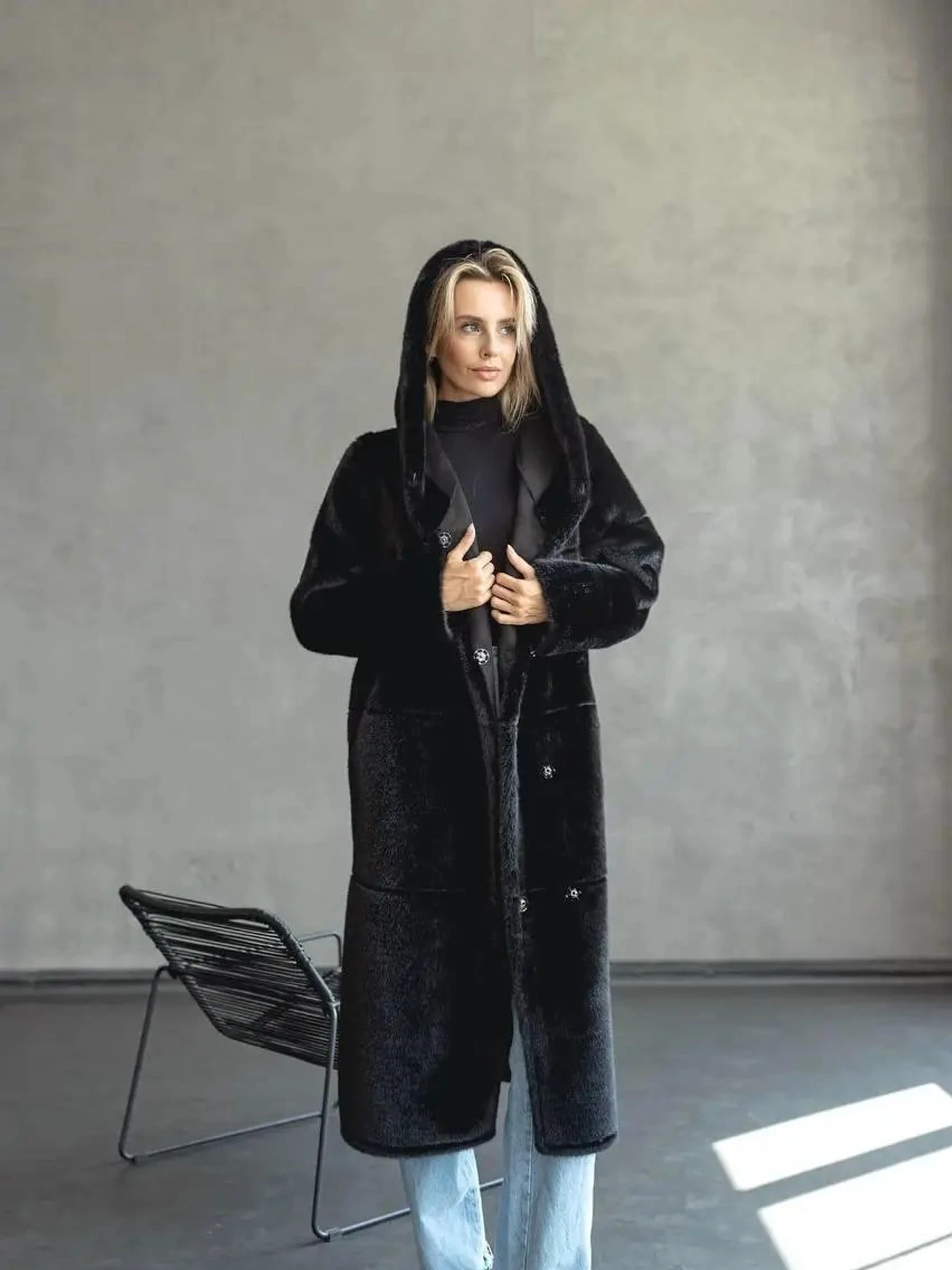 Куртки и дубленки UVENTUM модель N99V Куртки и дубленки UVENTUM модель N99V Фото