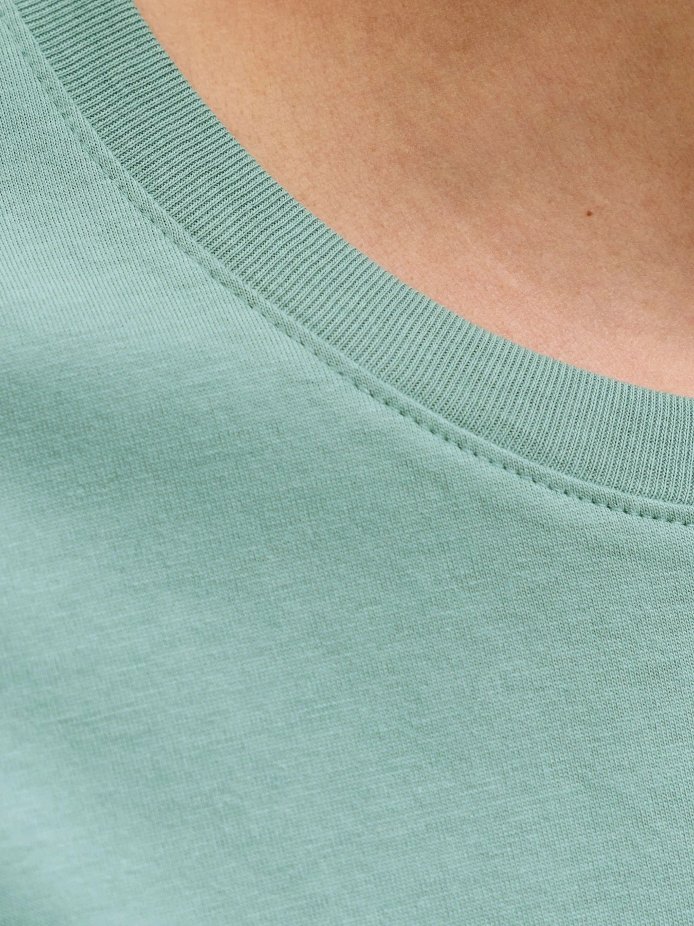 Футболки і поло JACK & JONES модель 12288016-Mineral Blue Футболки і поло JACK & JONES модель 12288016-Mineral Blue Фото