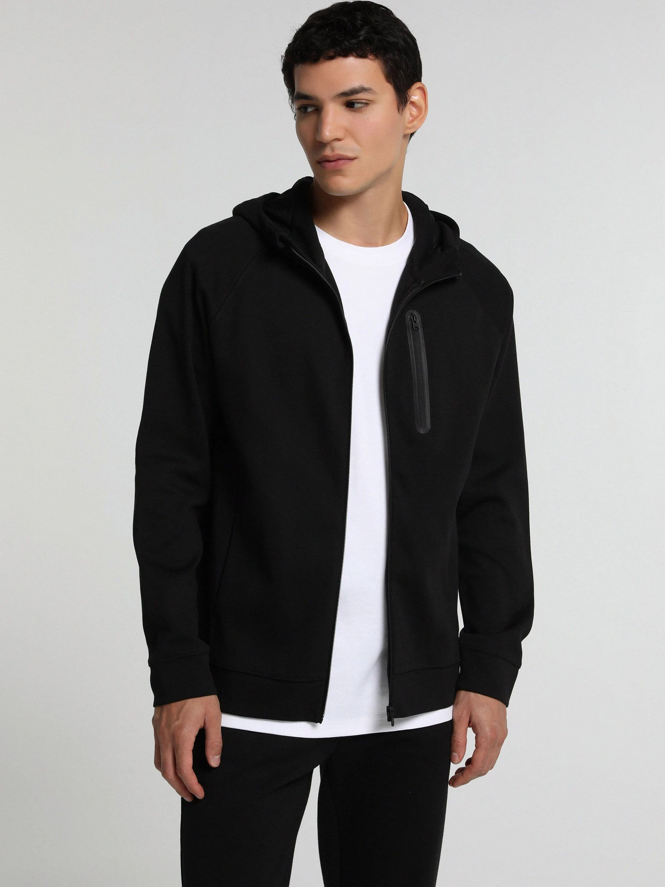 Худи и свитшоты Colin’s модель CL1082300_Q1.V1_BLK Фото