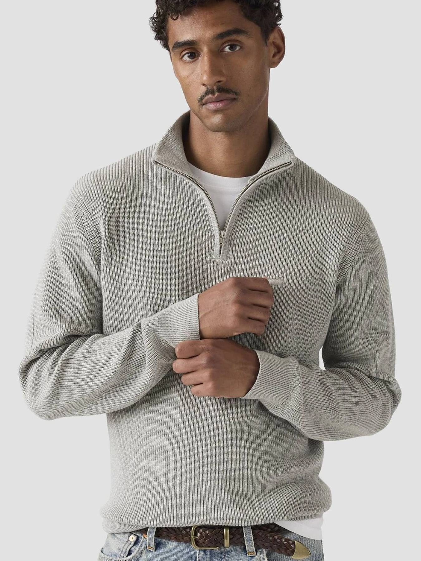 Свитры и кардиганы Levi's модель 0058U;0002 Свитры и кардиганы Levi's модель 0058U;0002 Фото