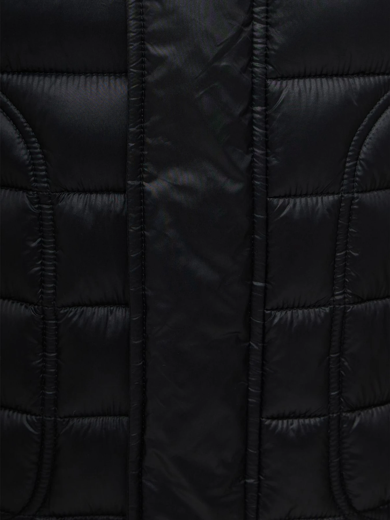 Куртки и дубленки Karl Lagerfeld модель 563580.505027;990 Фото