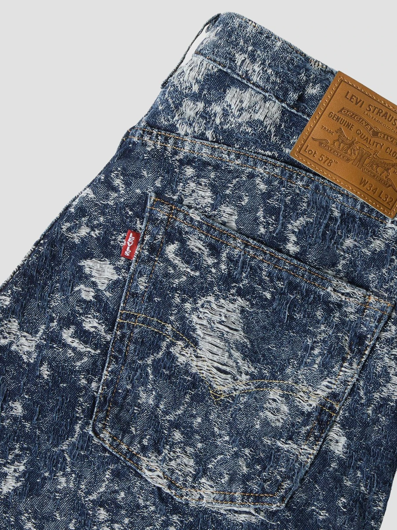 Джинсы Levi's модель A4750;0134 Джинсы Levi's модель A4750;0134 Фото