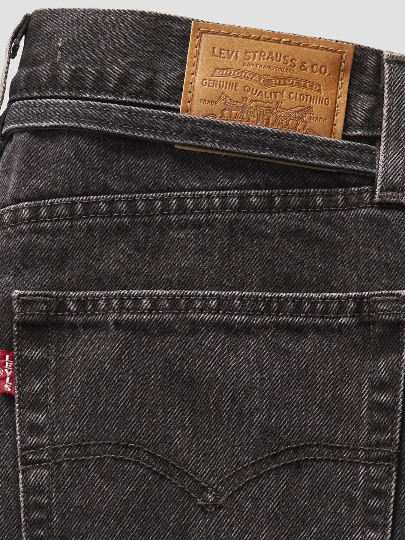 Джинсы Levi's модель A8701;0003 Фото
