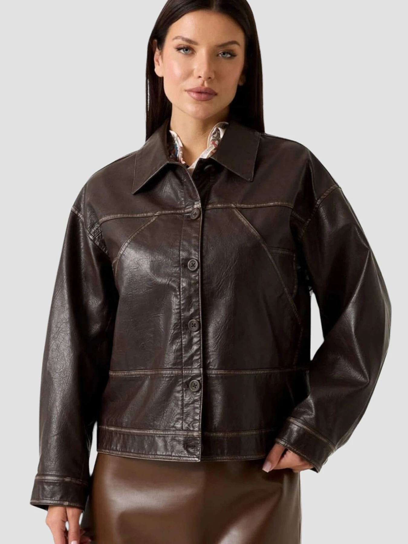 Куртки и дубленки GUESS модель W6YL12.W2882;A14Z Фото