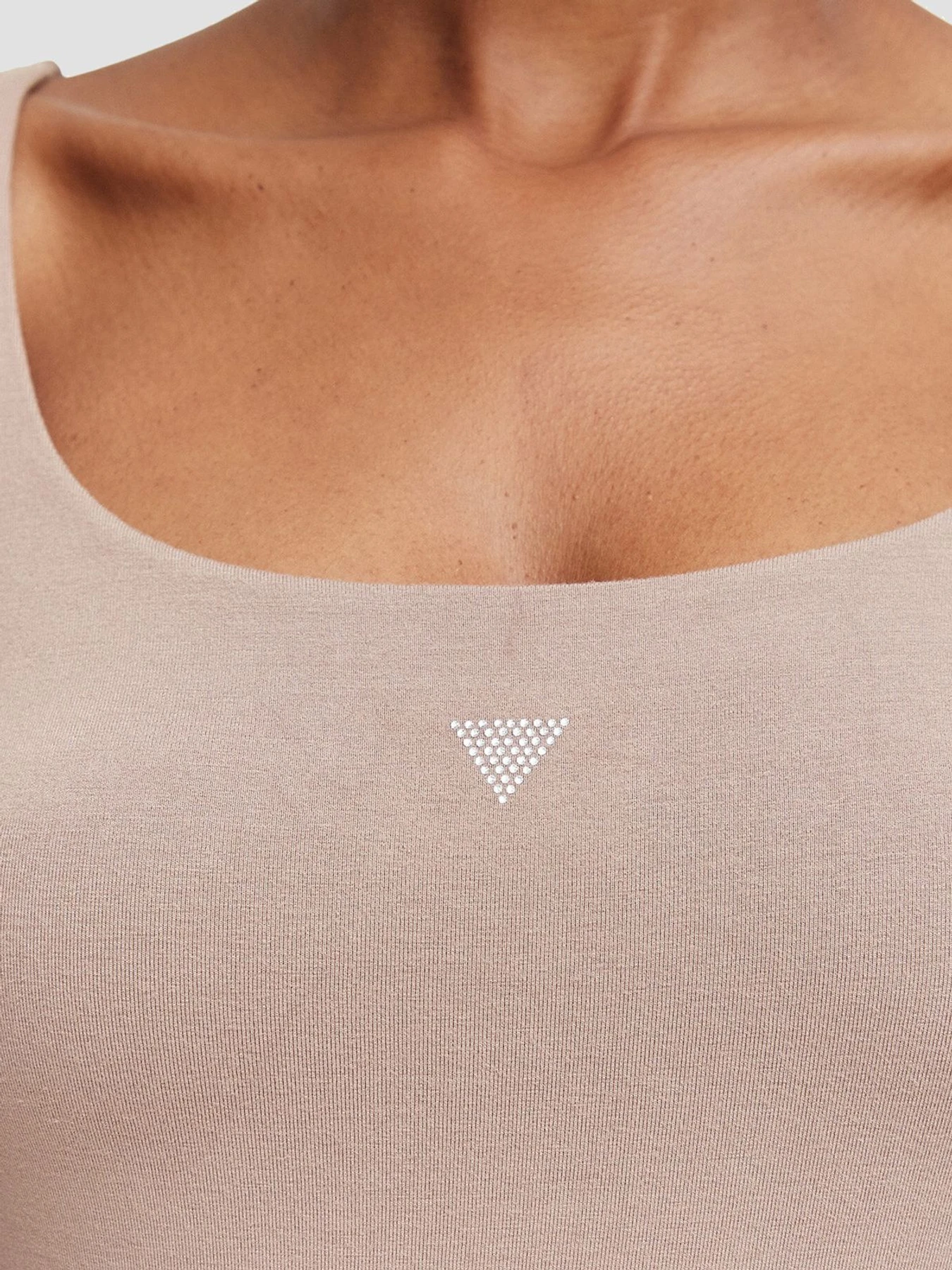 Боді та корсети GUESS модель W6YP21.K4356;G1K8 Боді та корсети GUESS модель W6YP21.K4356;G1K8 Фото