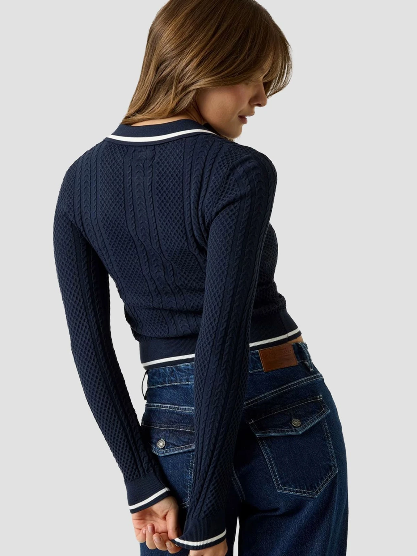 Светри та кардигани Guess Jeans модель W6YR03.Z0849;A71W Фото