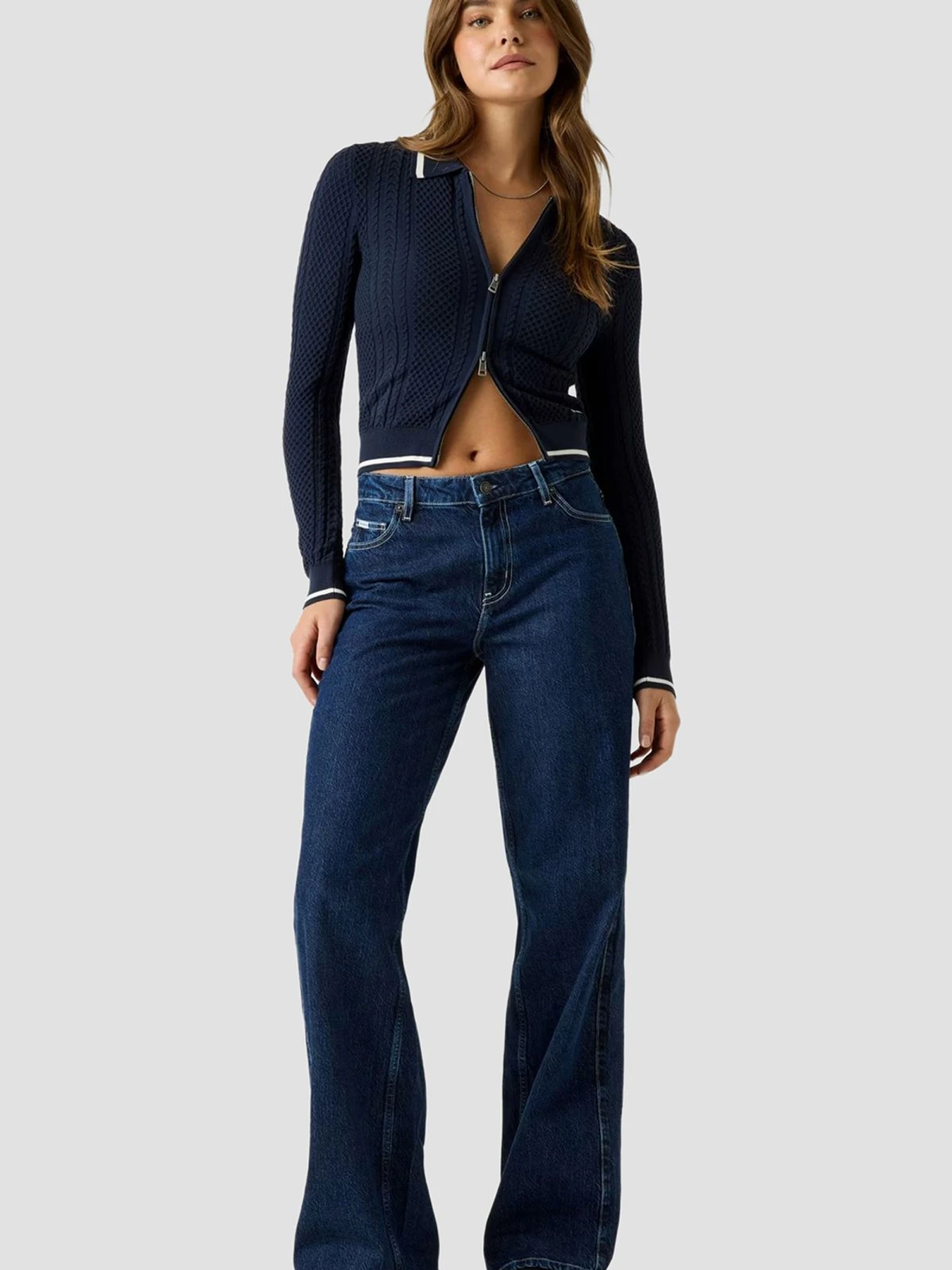 Светри та кардигани Guess Jeans модель W6YR03.Z0849;A71W Фото