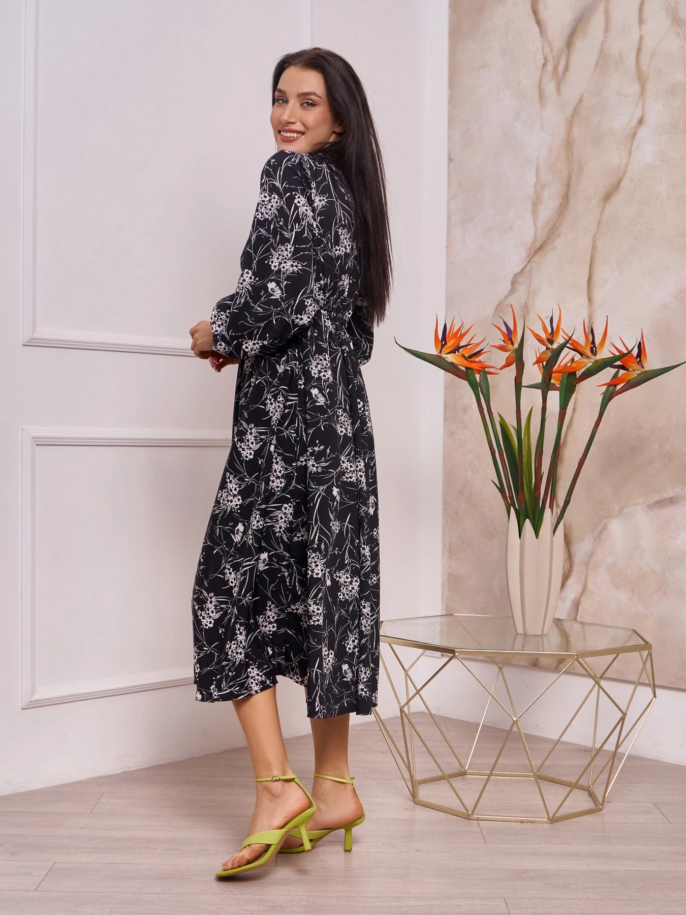 Сукні ISSA Plus модель 13267_black Сукні ISSA Plus модель 13267_black Фото