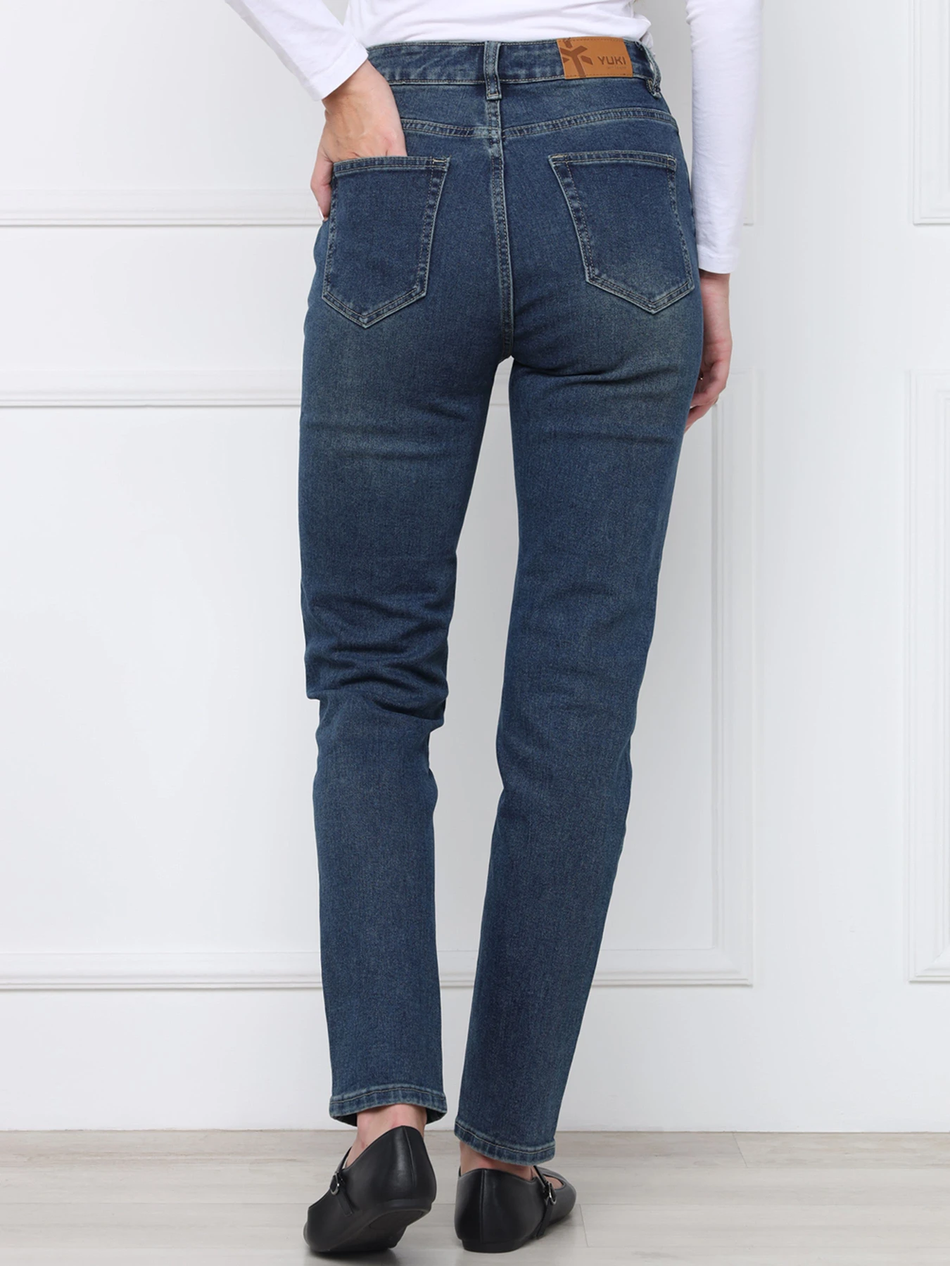 Джинси YUKI модель ЦБ-00295742 Джинси YUKI модель ЦБ-00295742 Фото