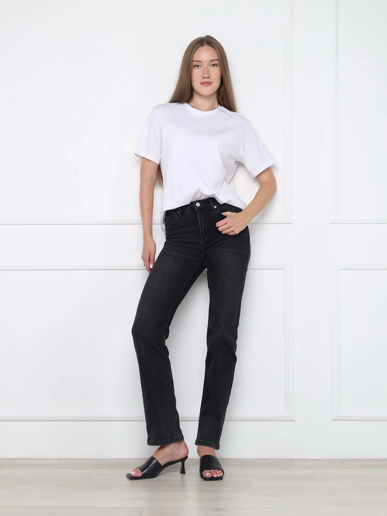 Джинси YUKI модель ЦБ-00295744 Джинси YUKI модель ЦБ-00295744 Фото