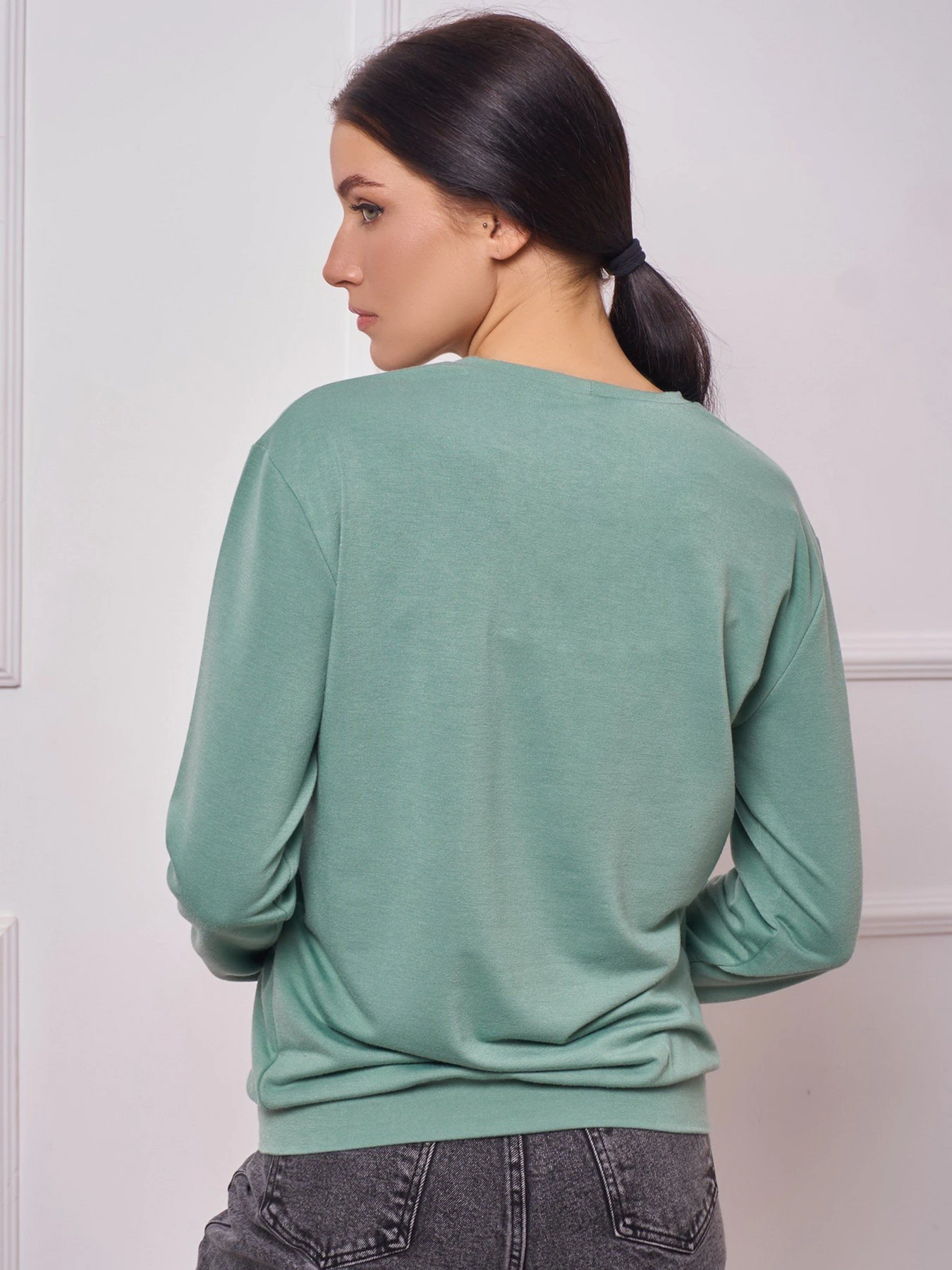 Худи и свитшоты ISSA Plus модель 13272_olive Худи и свитшоты ISSA Plus модель 13272_olive Фото