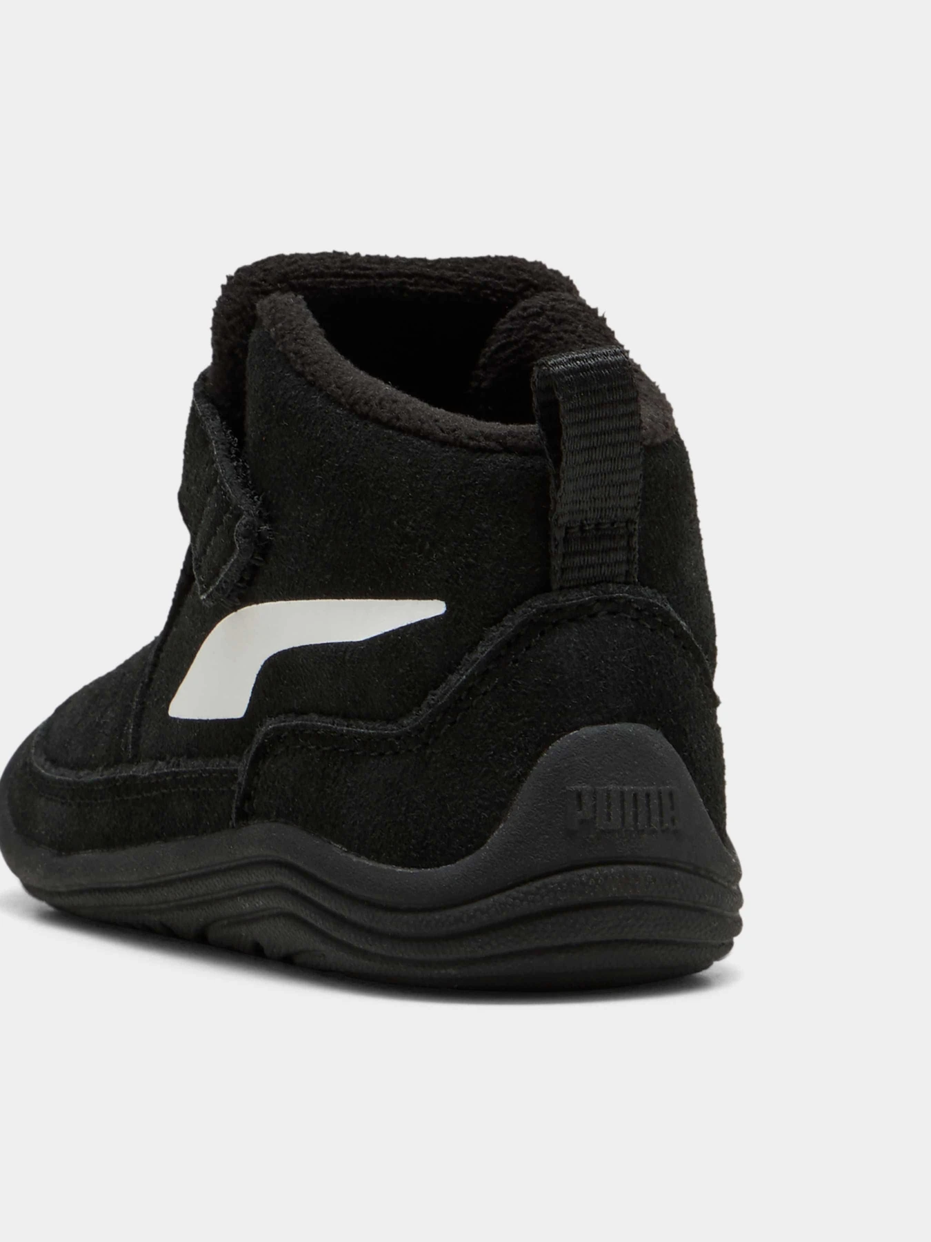 Черевики та чоботи PUMA Kitten Mid Prem V Inf модель 407459 Черевики та чоботи PUMA Kitten Mid Prem V Inf модель 407459 Фото