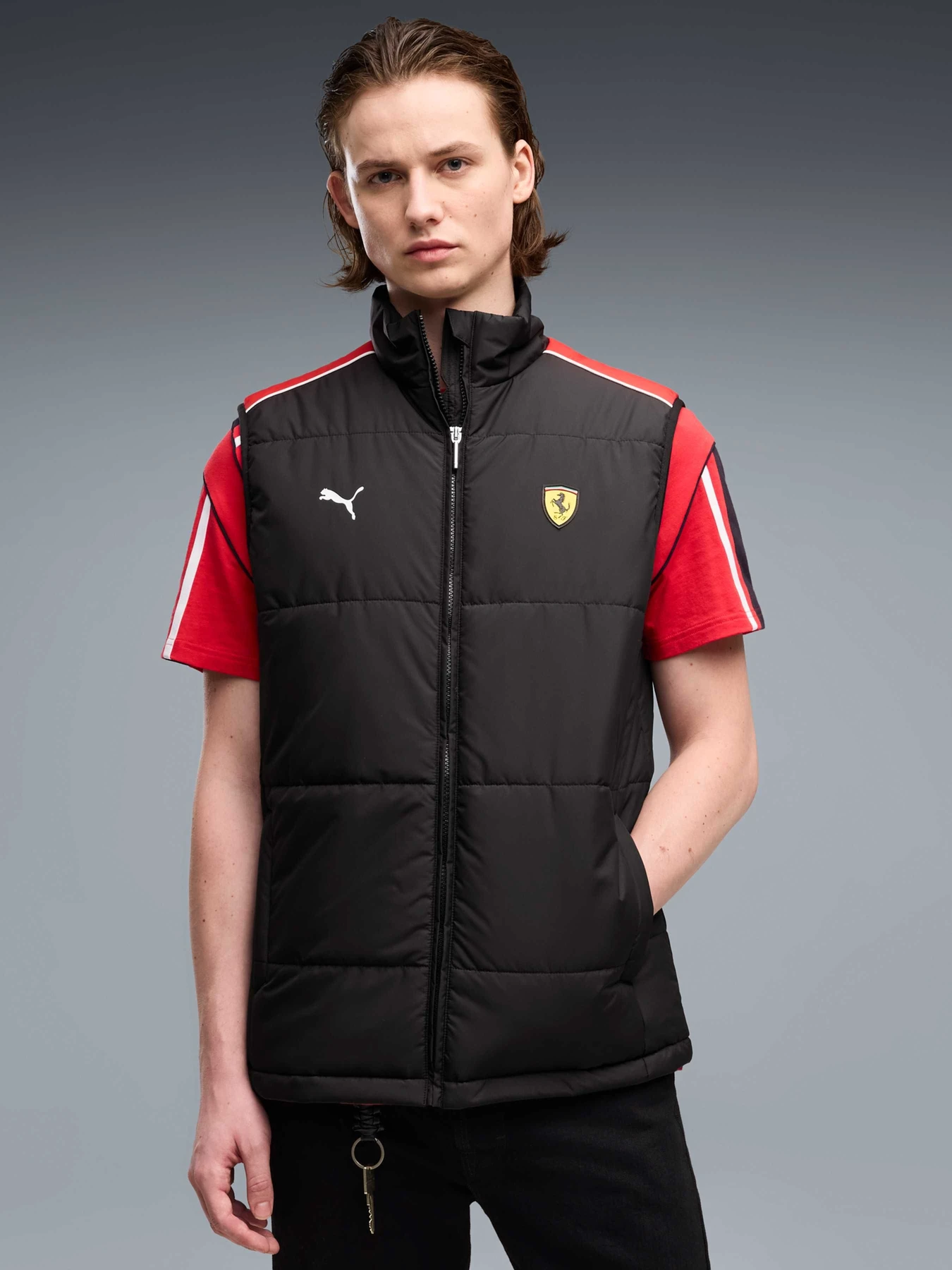 Куртки и дубленки PUMA Ferrarimt7 Ecolite Padd Vest модель 636572 Куртки и дубленки PUMA Ferrarimt7 Ecolite Padd Vest модель 636572 Фото