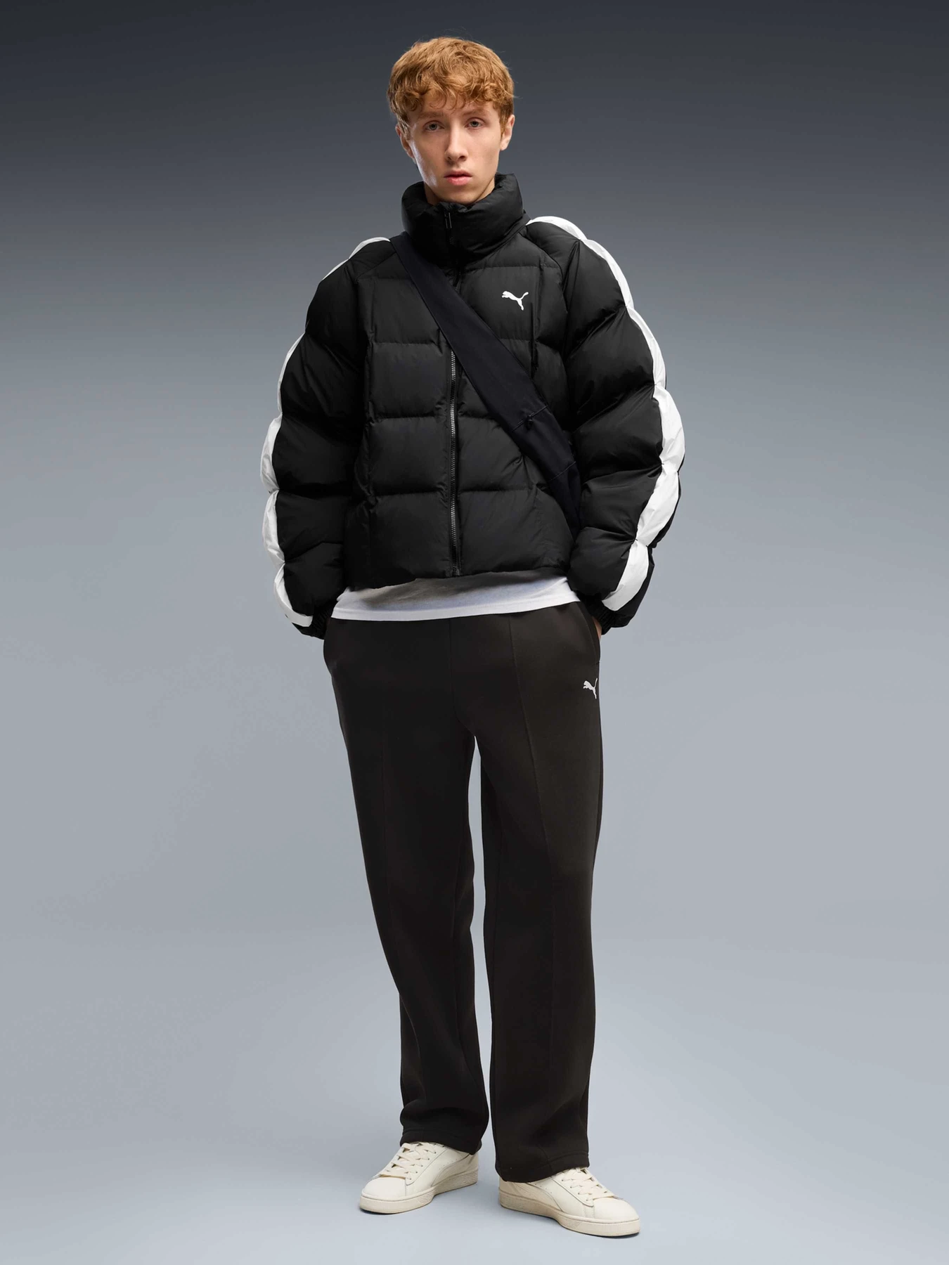 Брюки PUMA Ess Heavy Fleece Sweatpants модель 638739 Брюки PUMA Ess Heavy Fleece Sweatpants модель 638739 Фото