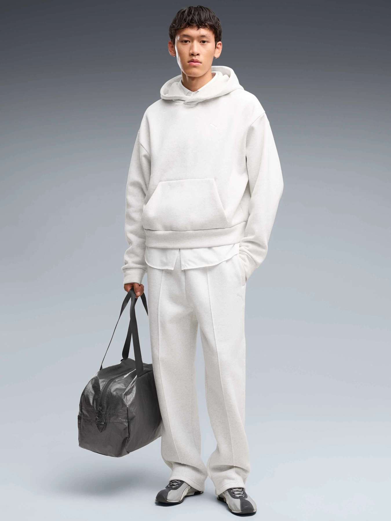 Штани PUMA Ess Heavy Fleece Sweatpants модель 638739 Фото
