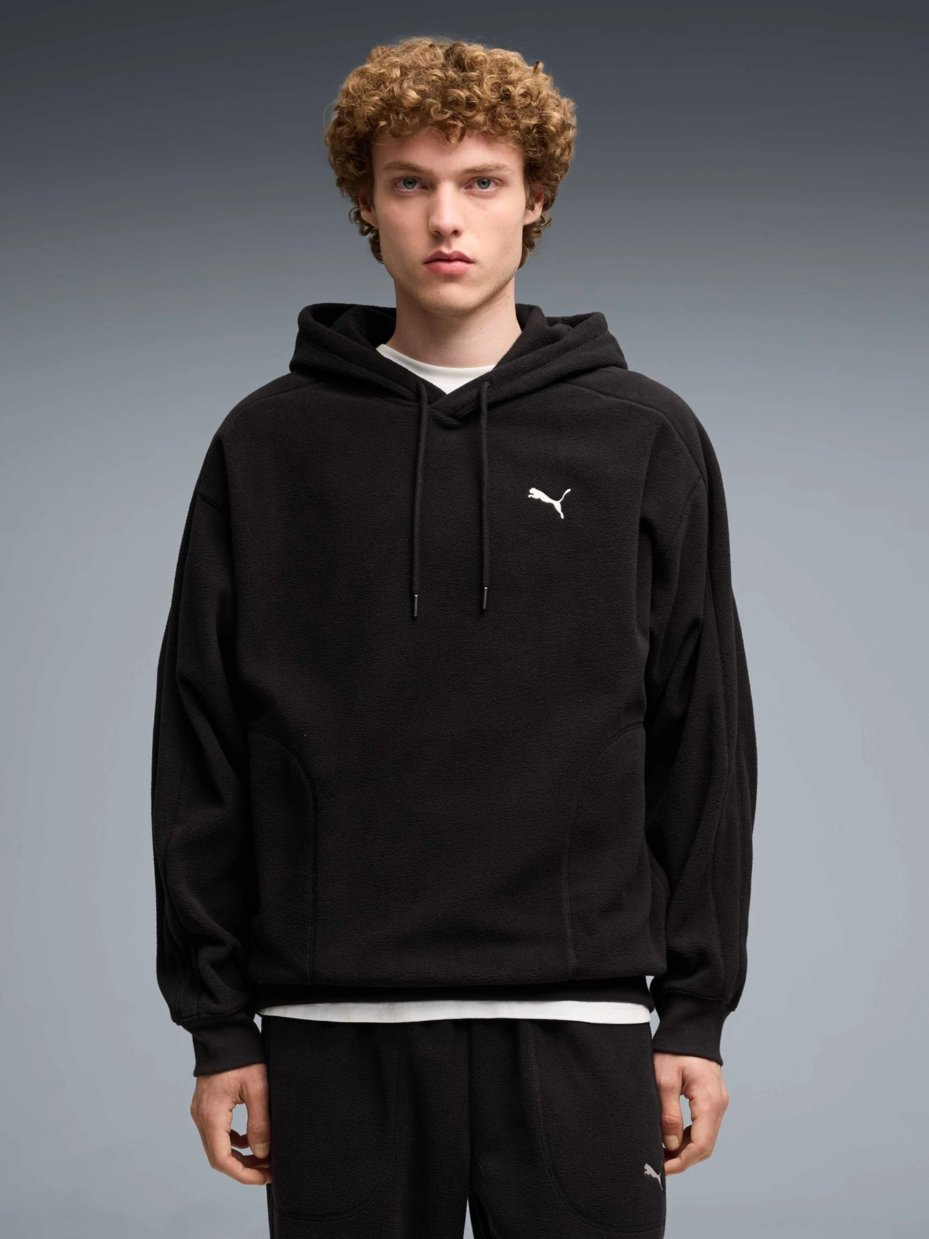 Худи и свитшоты PUMA Ess Elevated Relaxed Winter модель 694312 Худи и свитшоты PUMA Ess Elevated Relaxed Winter модель 694312 Фото