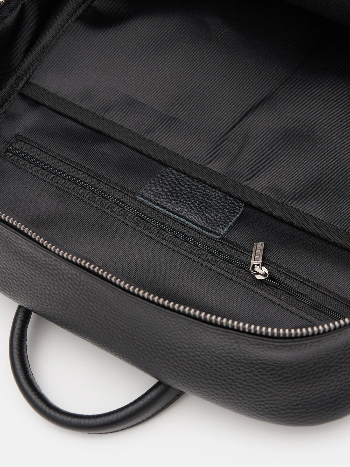 Рюкзаки Borsa Leather модель K1c2939-black Фото