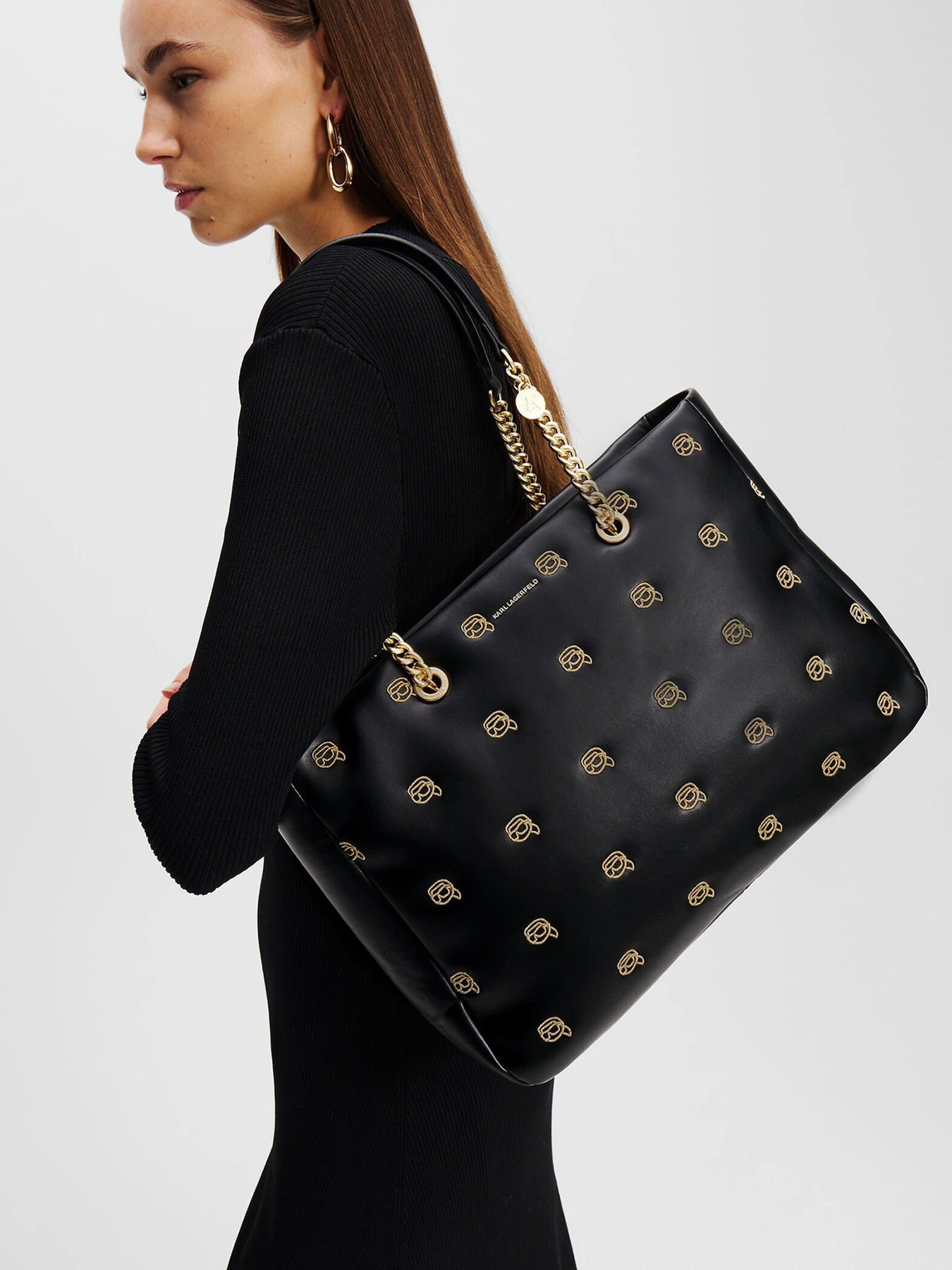Сумки Karl Lagerfeld модель 246W3031 Фото
