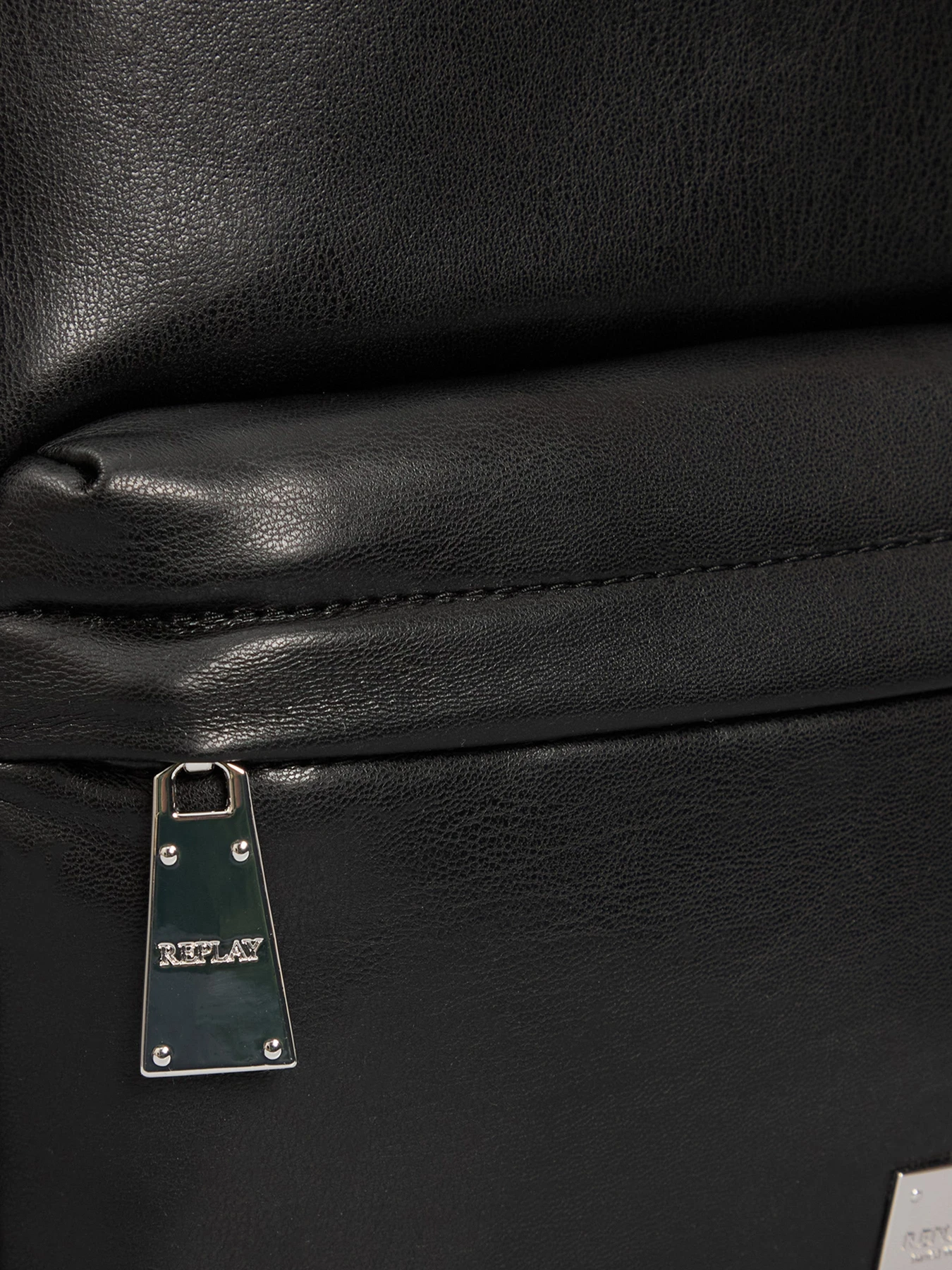 Рюкзаки Replay модель FW3731.000.A0501A Фото