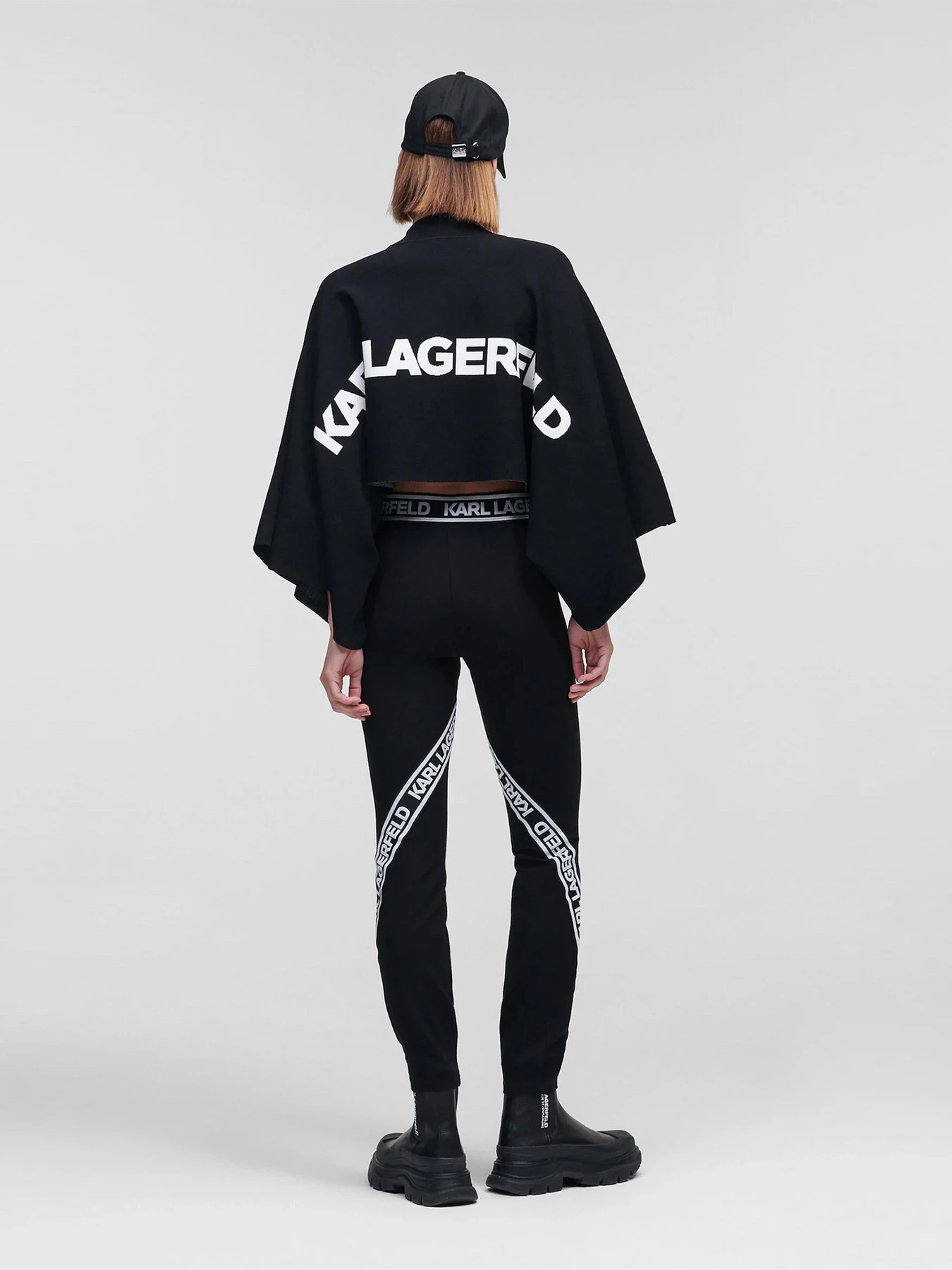 Светри та кардигани Karl Lagerfeld модель 225W2002 Фото