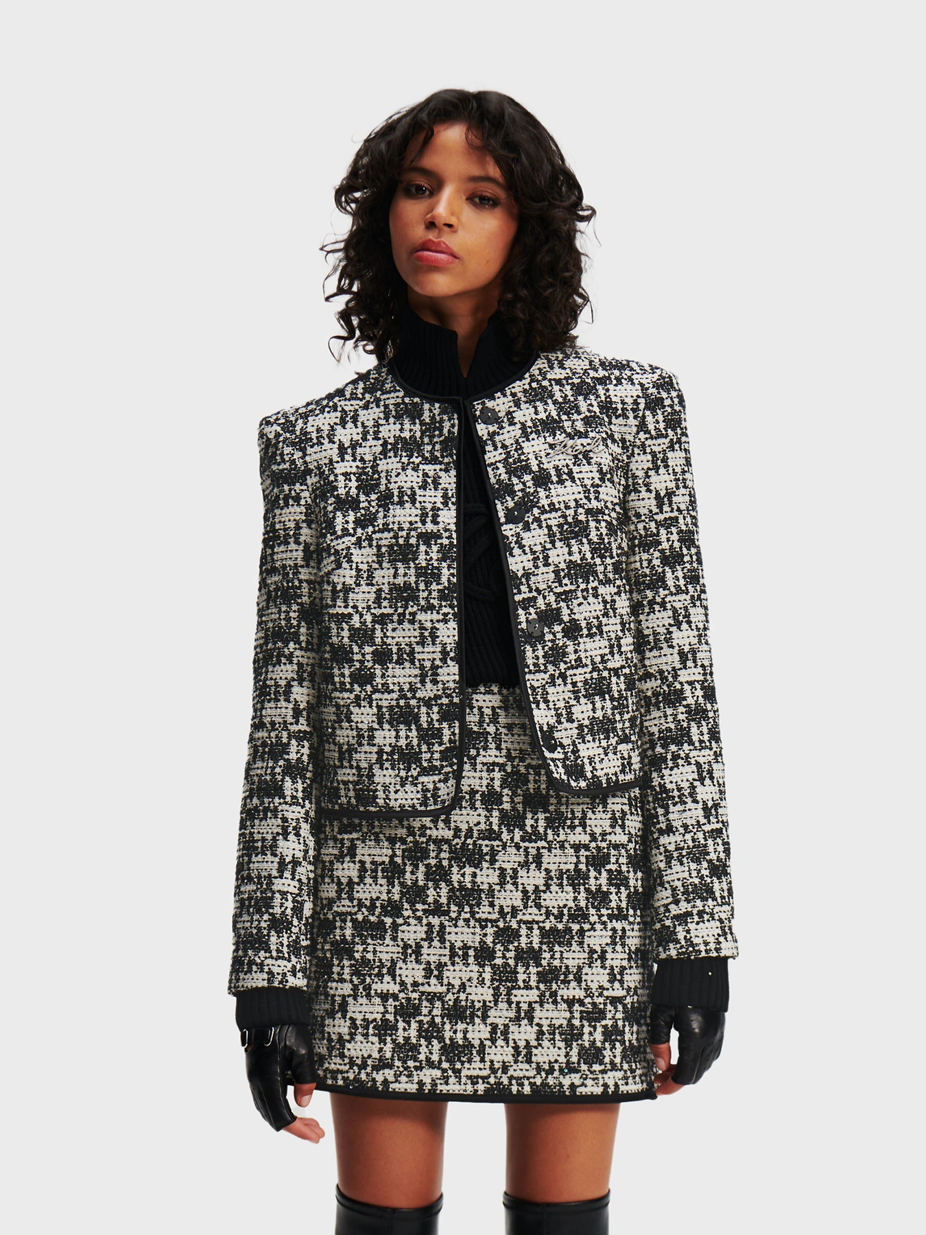 Пиджаки Karl Lagerfeld модель 236W1406 Фото