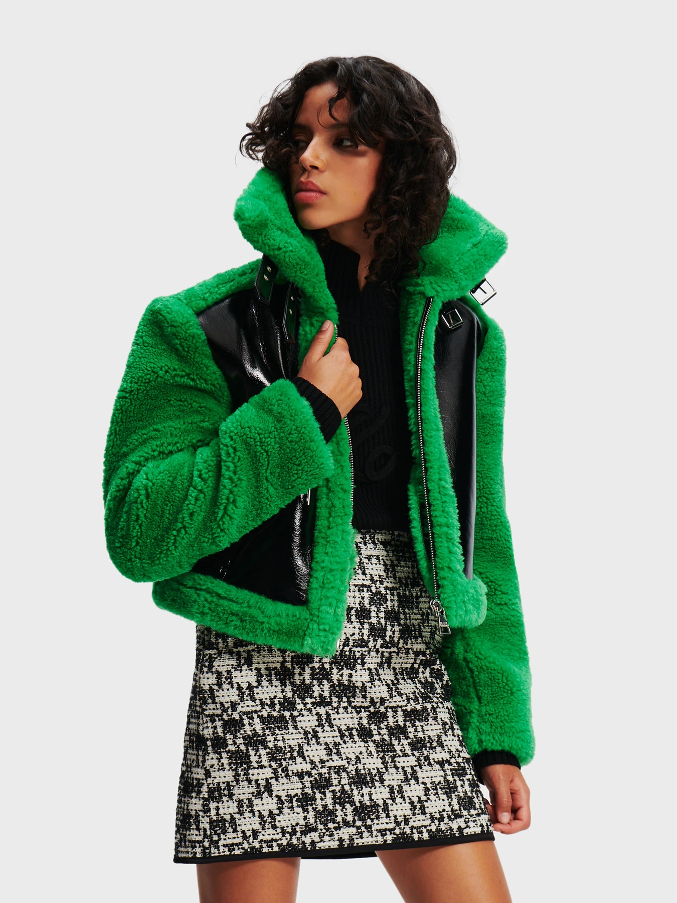 Куртки и дубленки Karl Lagerfeld модель 236W1509 Фото
