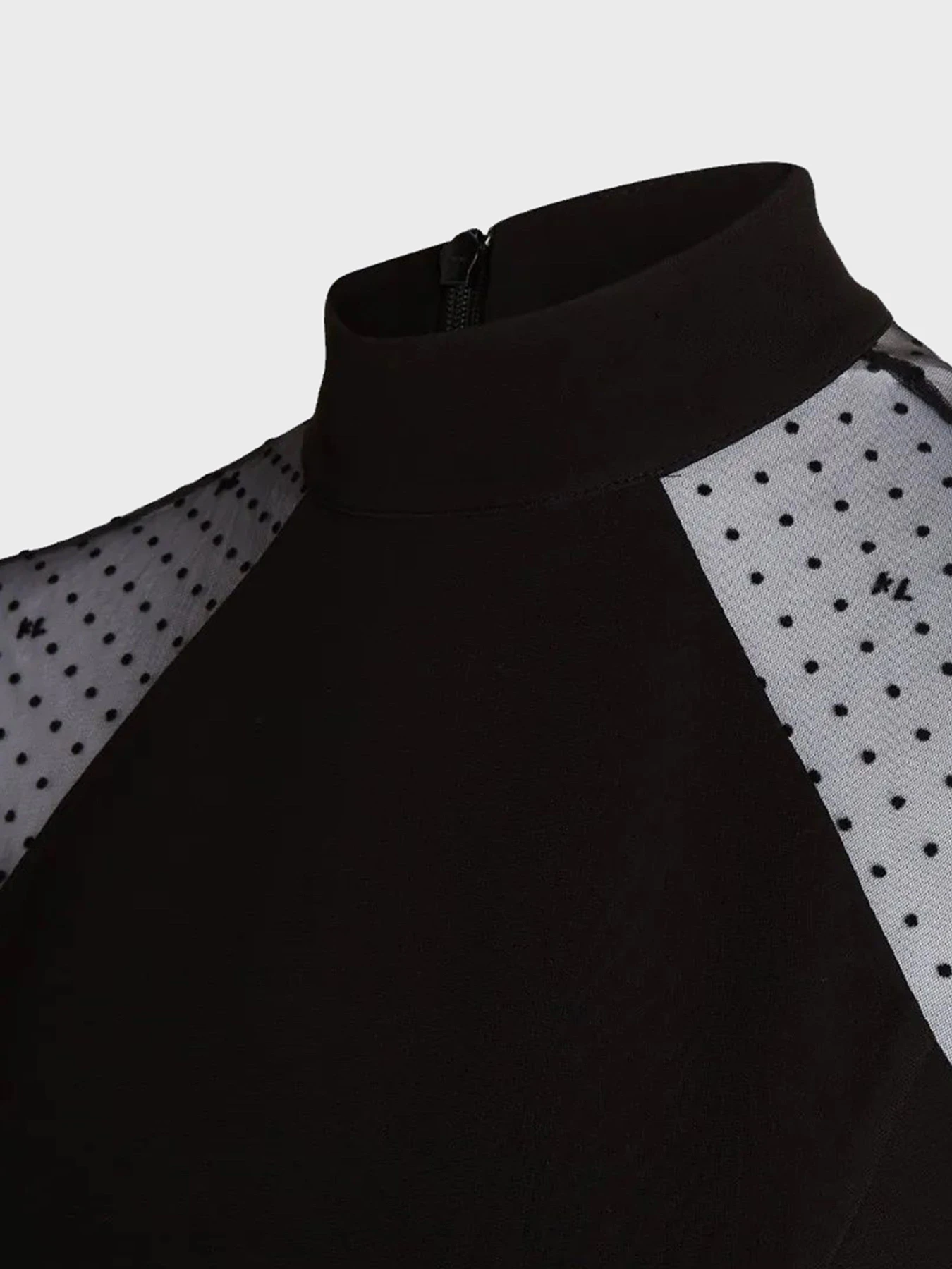 Платья Karl Lagerfeld модель 240W1303 Фото