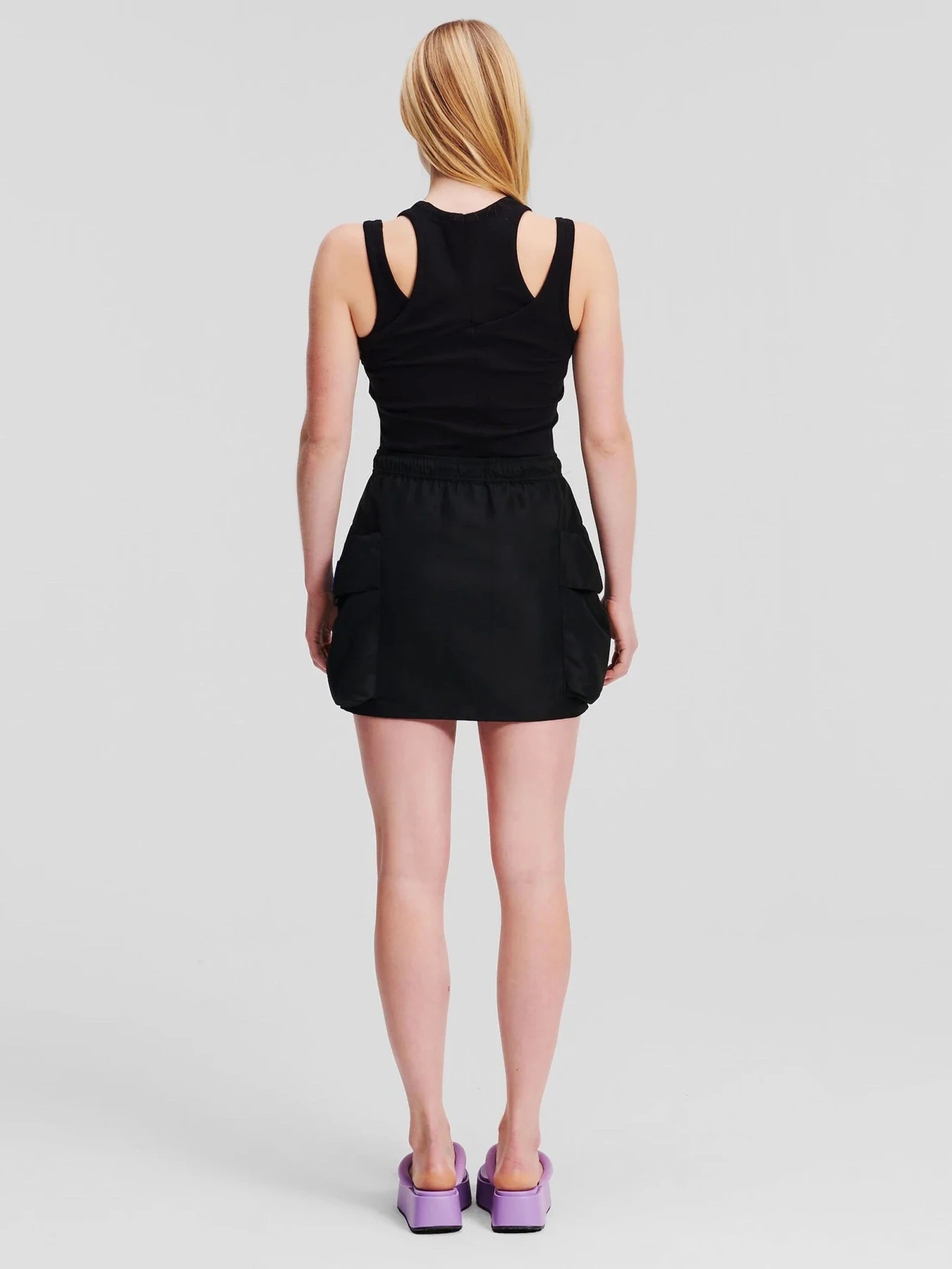 Юбки Karl Lagerfeld Jeans модель 241J1203 Фото